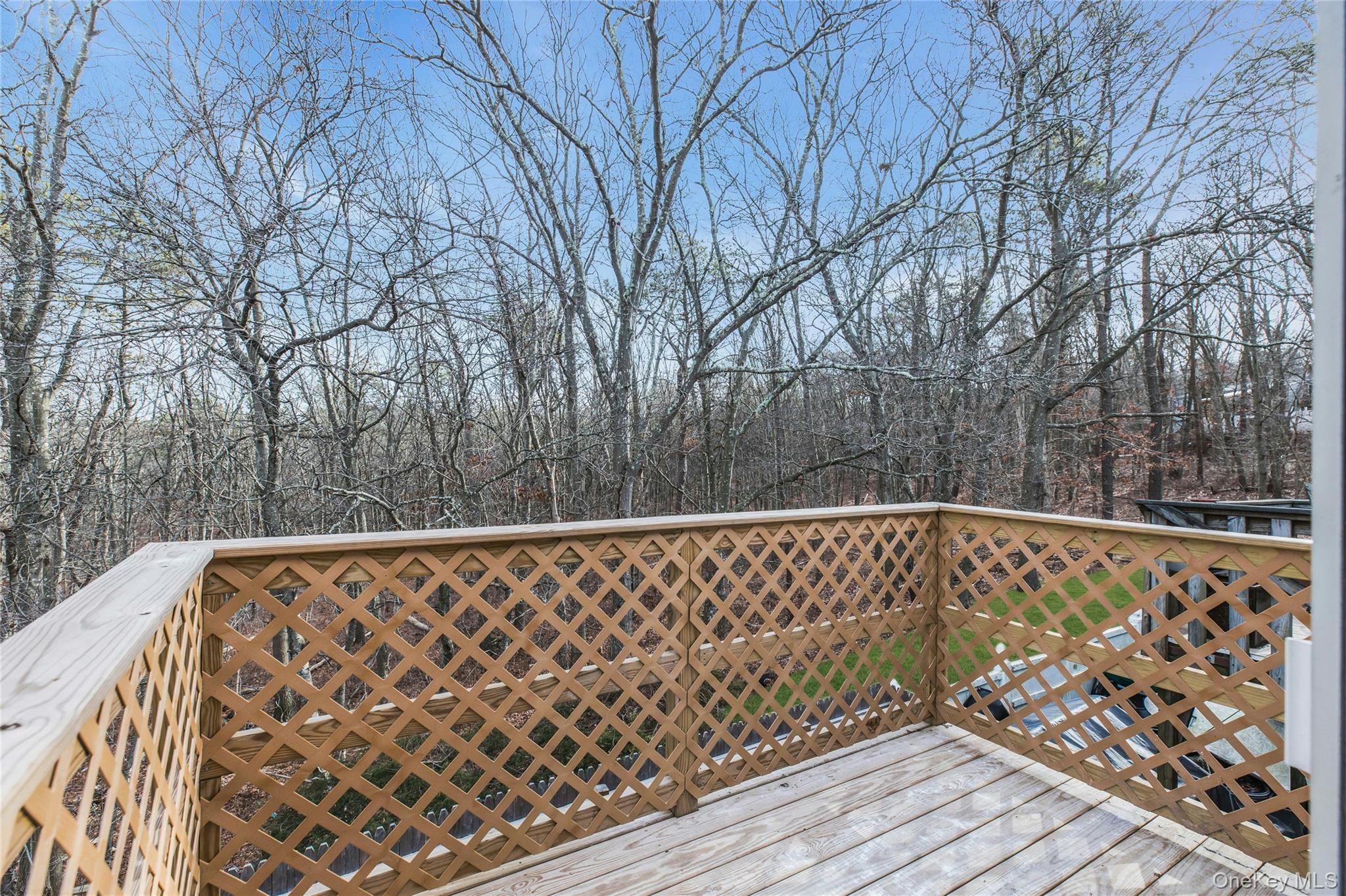 #18 photo, 117 Hill Spur, Calverton , NY 11933