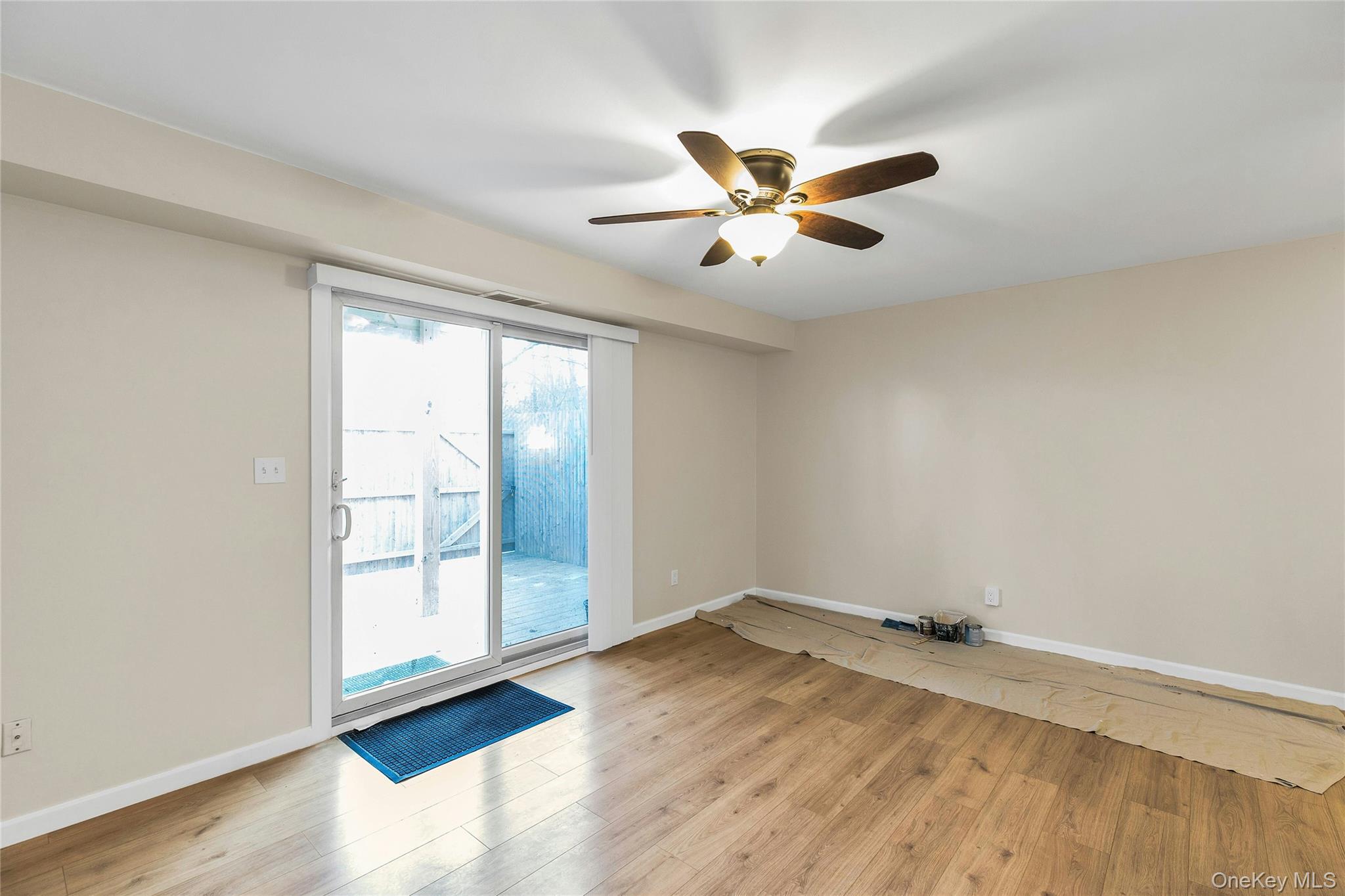 #9 photo, 117 Hill Spur, Calverton , NY 11933