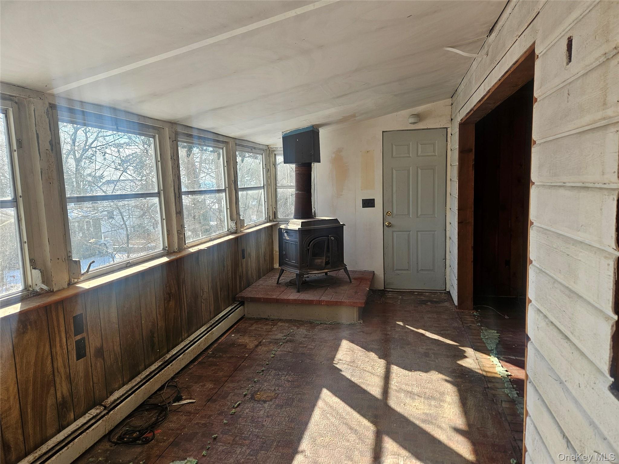 #4 photo, 52 Deer Trail, Greenwood Lake , NY 10925