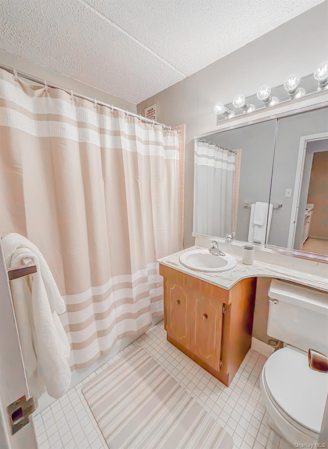 #17 photo, 160 Academy Street, Poughkeepsie , NY 12601