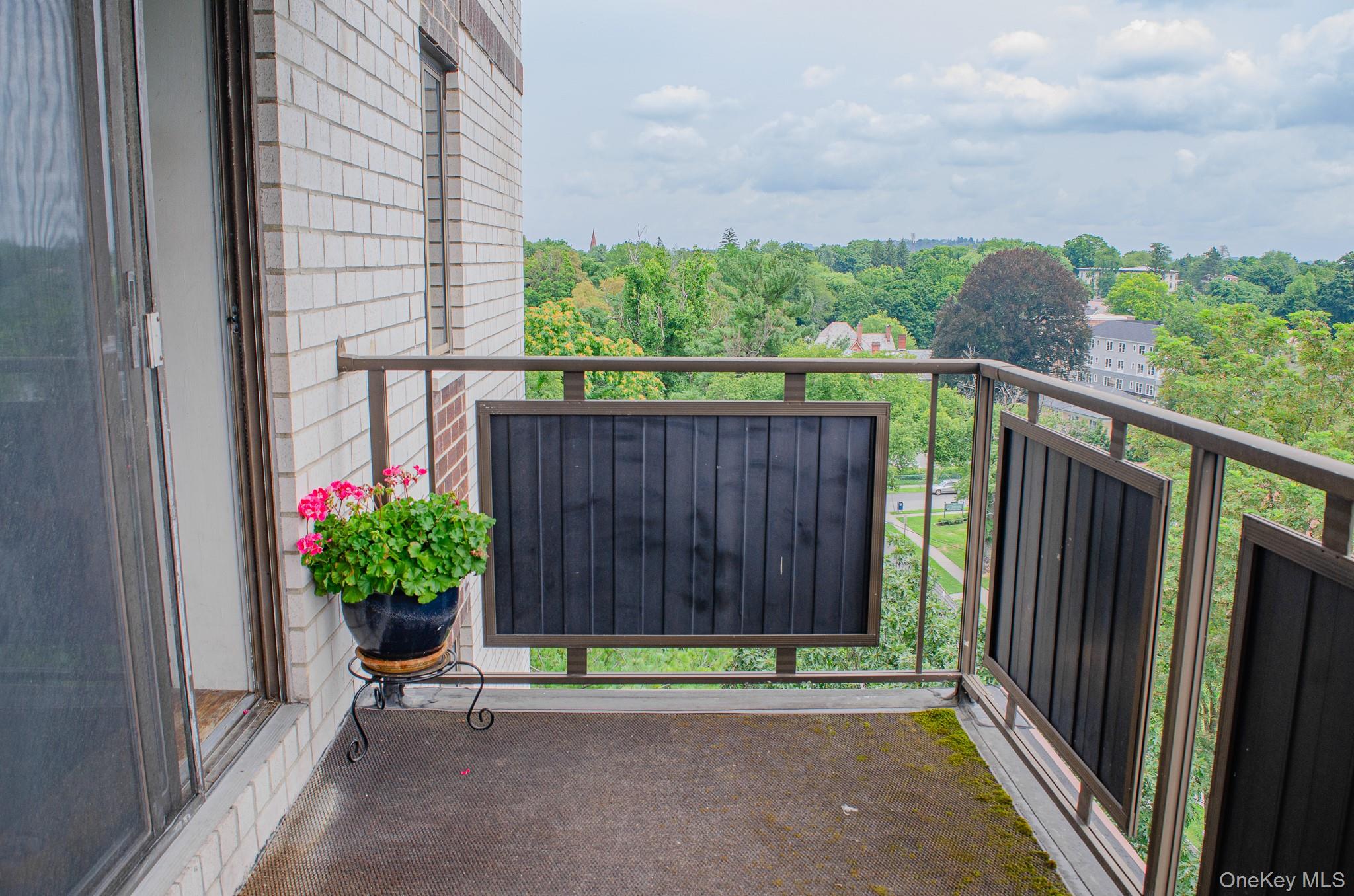 #19 photo, 160 Academy Street, Poughkeepsie , NY 12601