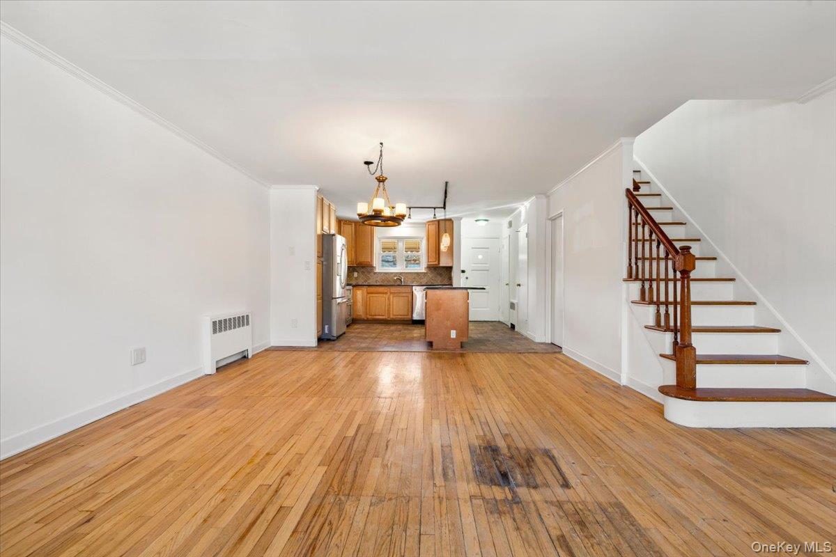 #19 photo, 238A Throggs Neck Boulevard, Bronx , NY 10465