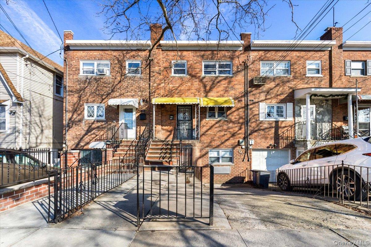 #2 photo, 238A Throggs Neck Boulevard, Bronx , NY 10465