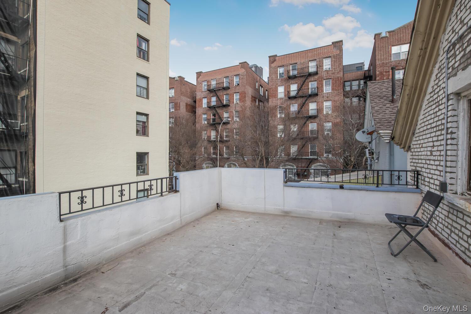 #16 photo, 292 Wadsworth Avenue, New York (Manhattan) , NY 10040