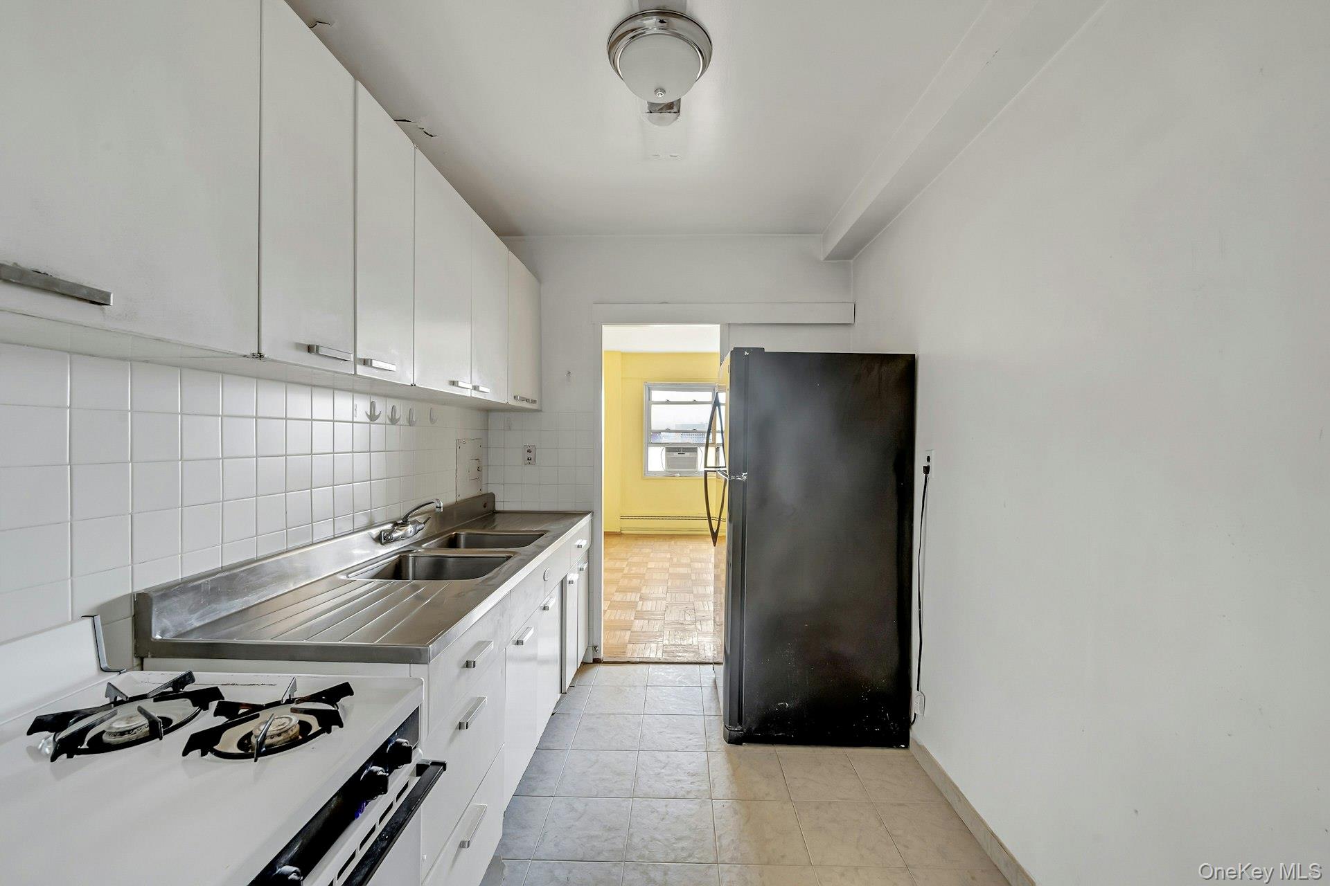 #11 photo, 1 Fordham Hill Oval, Bronx , NY 10468