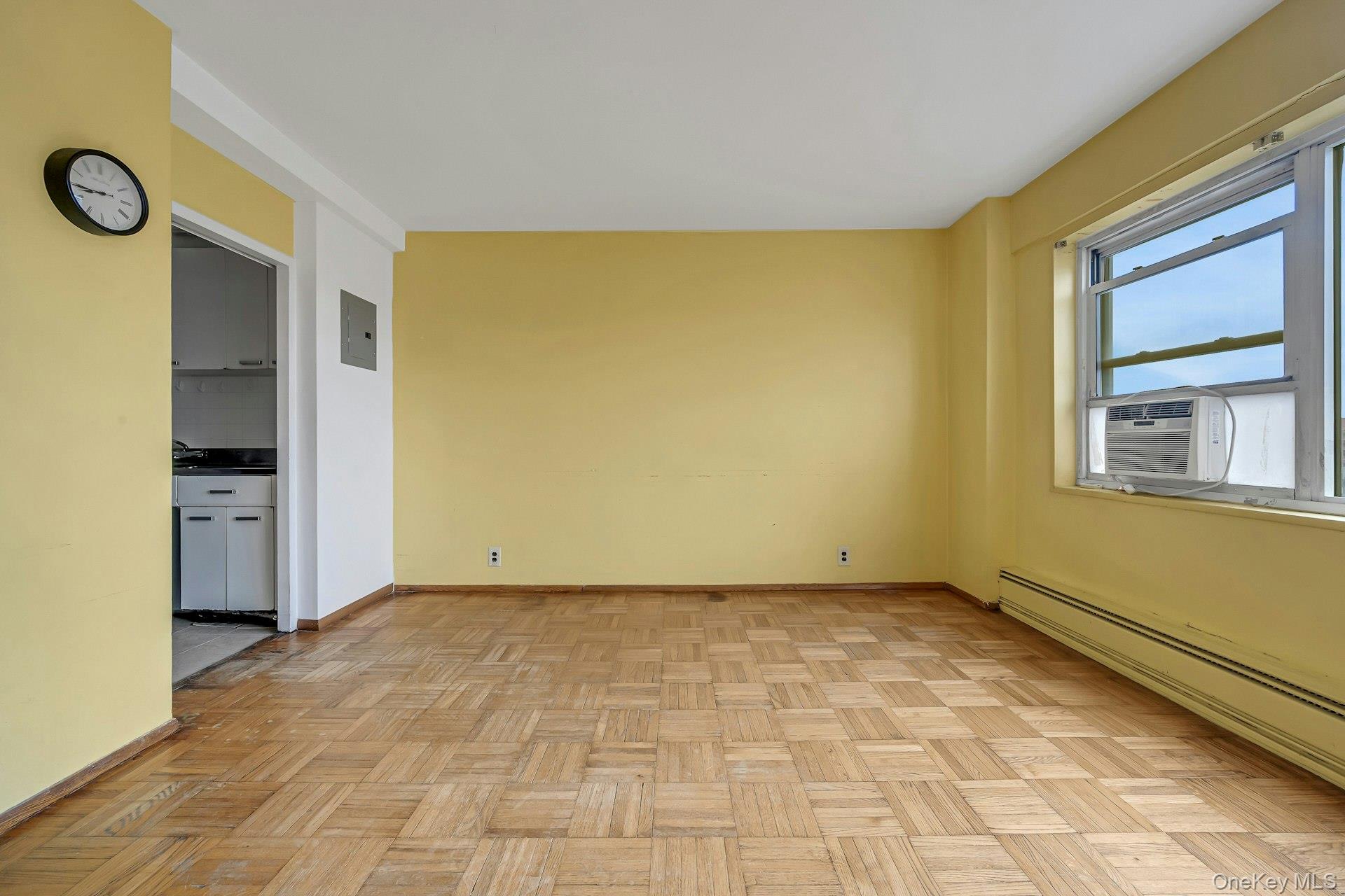 #4 photo, 1 Fordham Hill Oval, Bronx , NY 10468