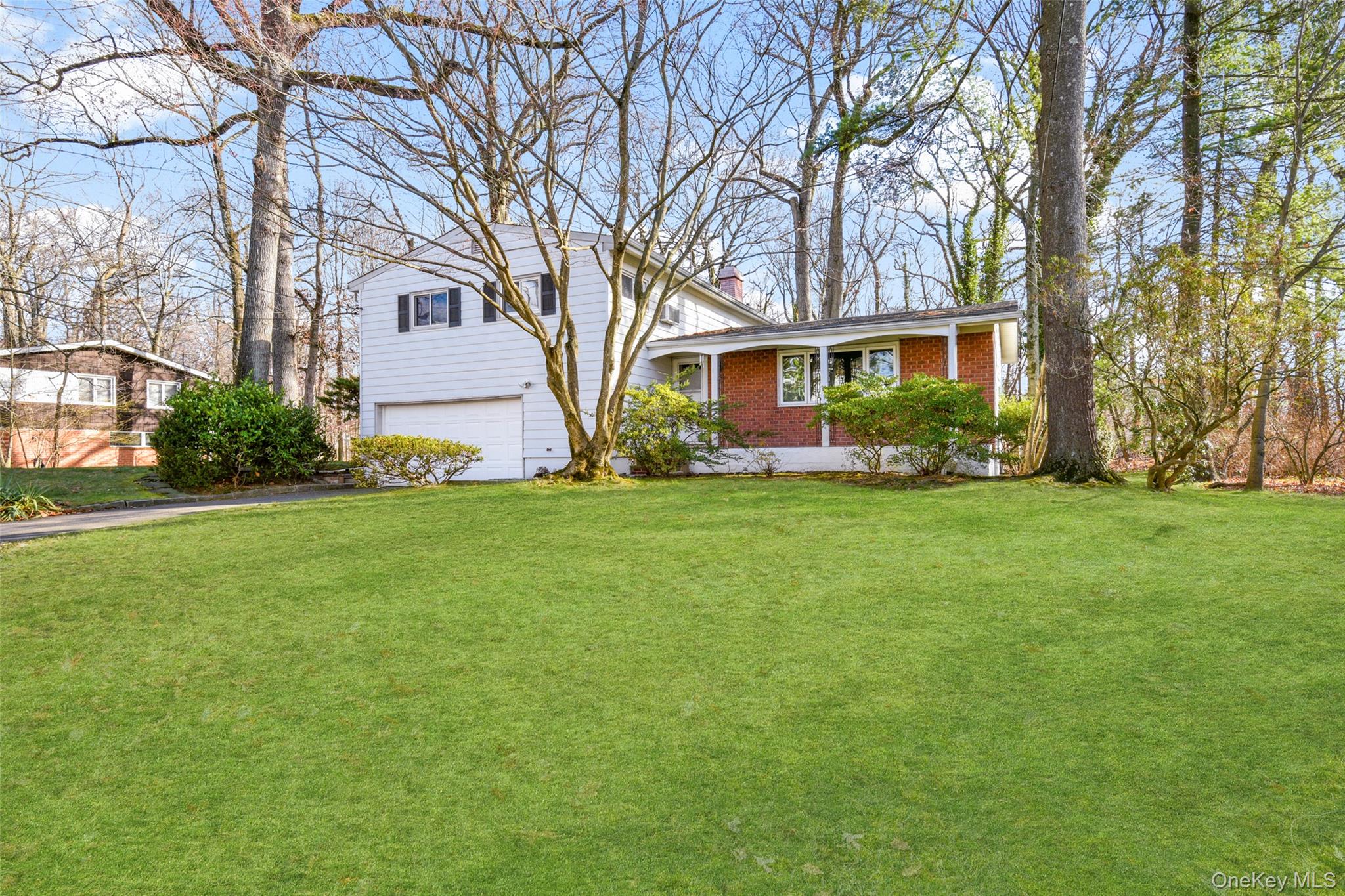 #1 photo, 25 Wood Hollow Lane, New Rochelle , NY 10804