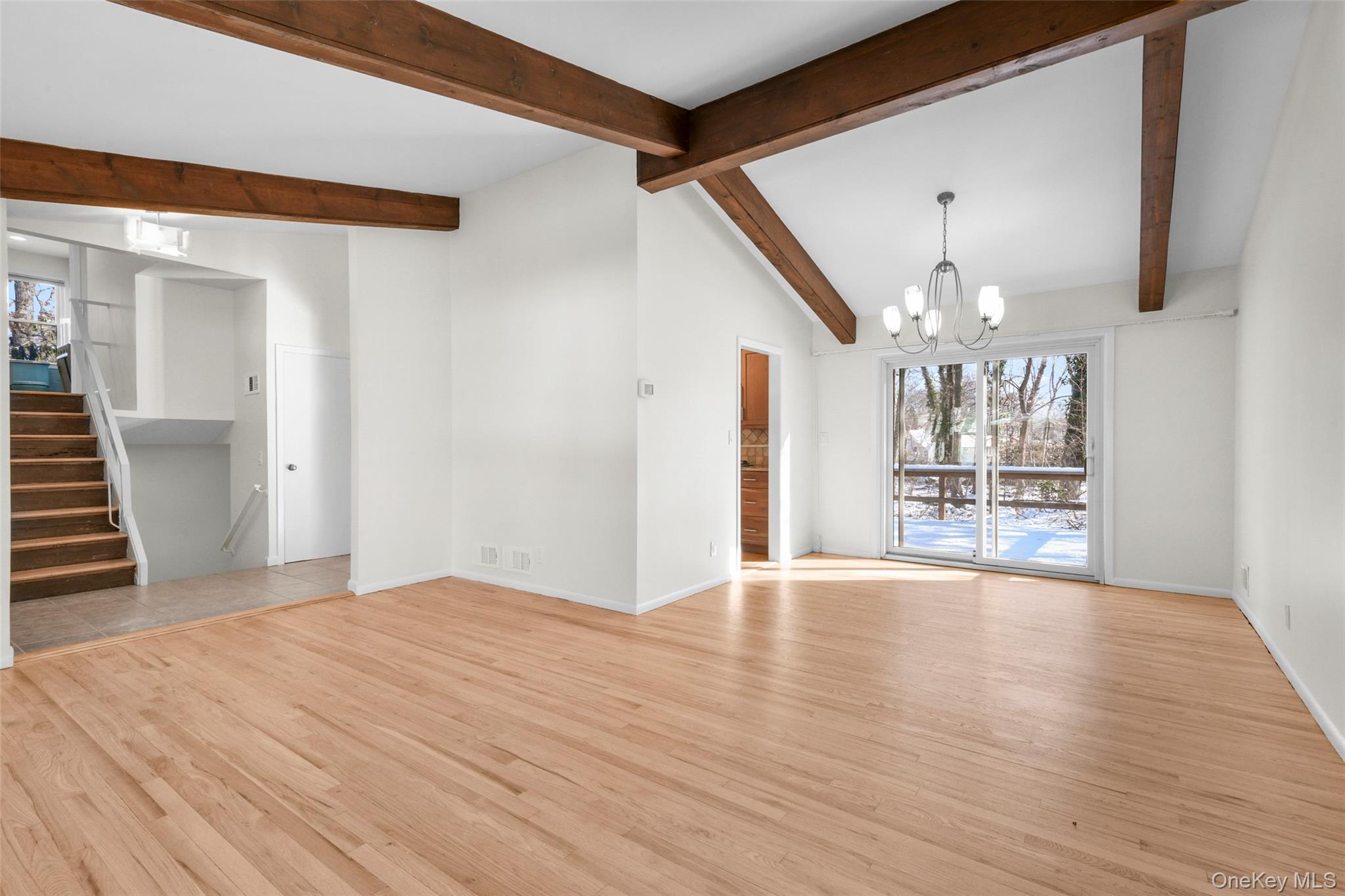 #3 photo, 25 Wood Hollow Lane, New Rochelle , NY 10804