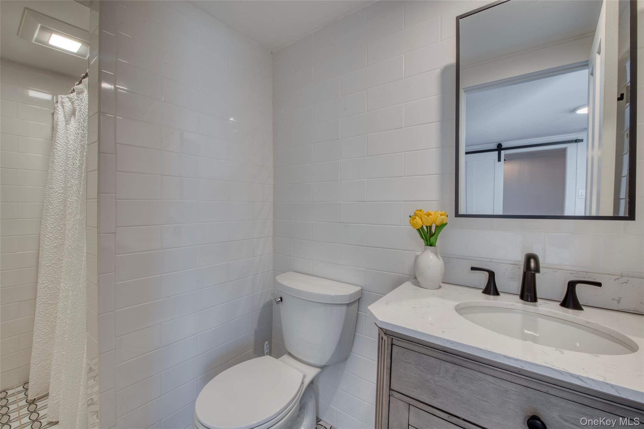 #11 photo, 321 Bridge Street, Greenport , NY 11944