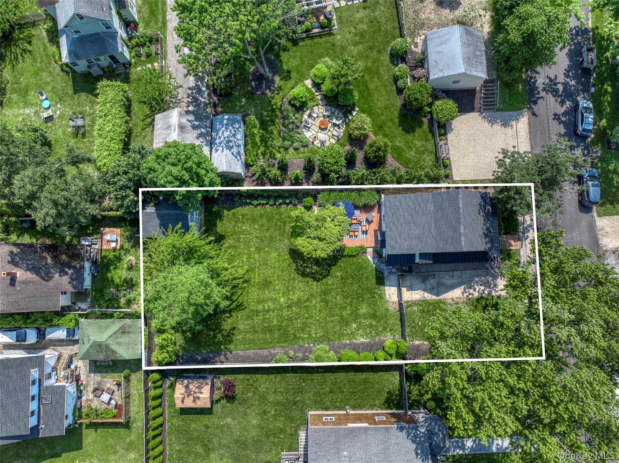 #18 photo, 321 Bridge Street, Greenport , NY 11944