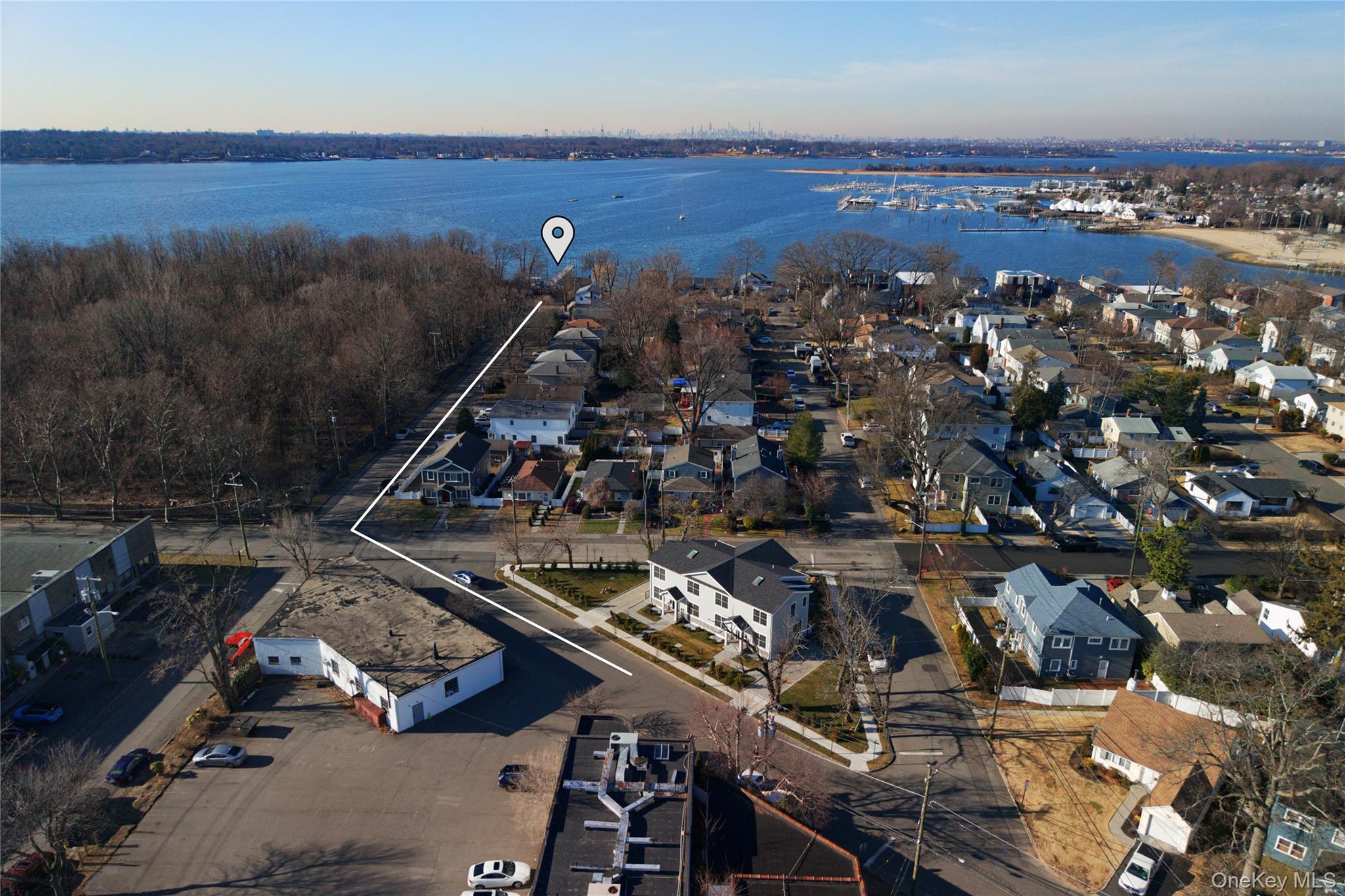 #5 photo, 1 Manhasset Avenue, Port Washington , NY 11050