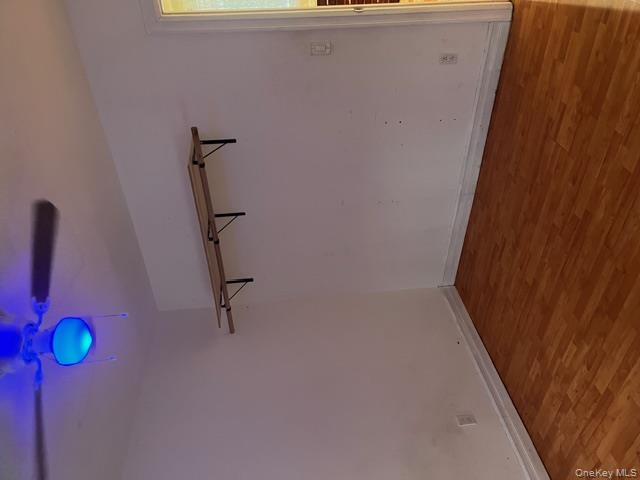 #9 photo, 49 Manor Road, Valley Stream , NY 11580