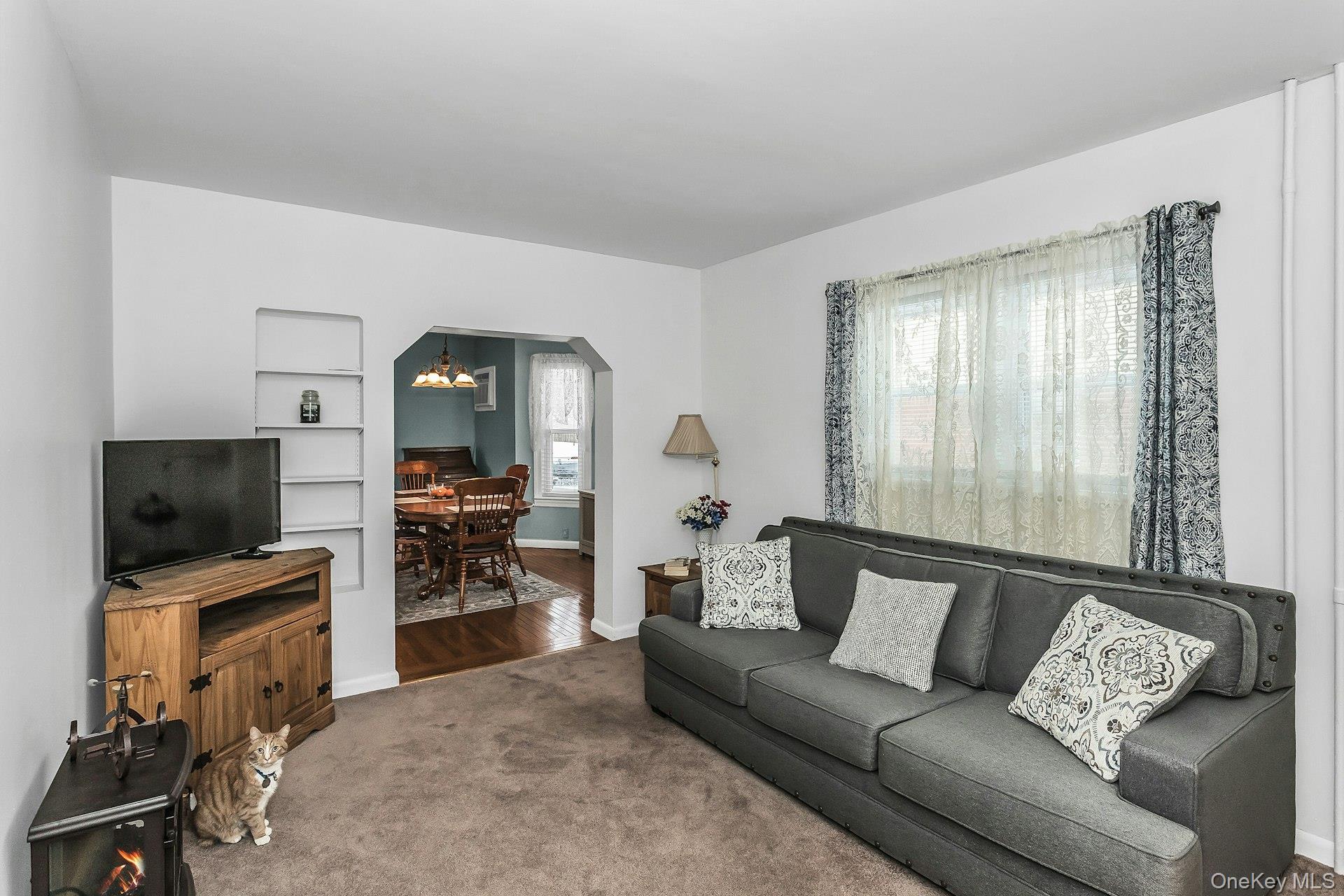 #5 photo, 9 Belmont Avenue, Floral Park , NY 11001