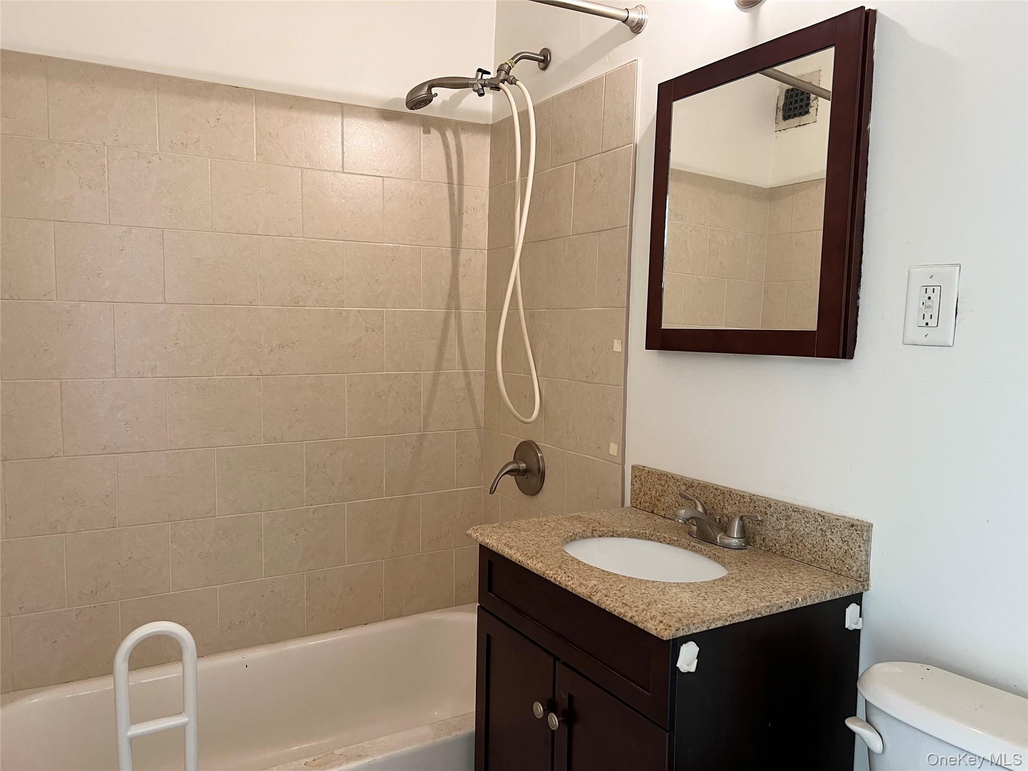 #7 photo, 1019 Van Siclen Avenue, ब्रुकलीन Brooklyn , NY 11207