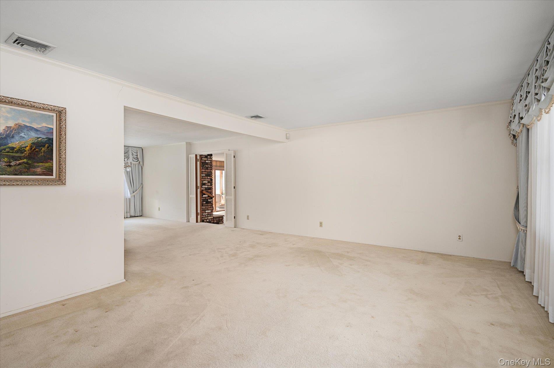 #6 photo, 336 W Hills Road, Huntington , NY 11743