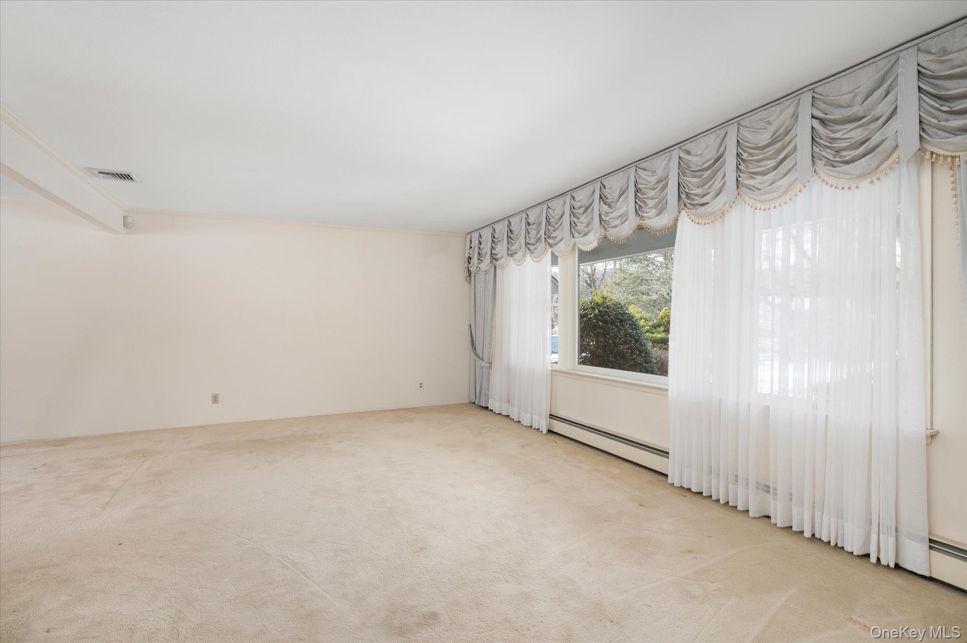 #7 photo, 336 W Hills Road, Huntington , NY 11743