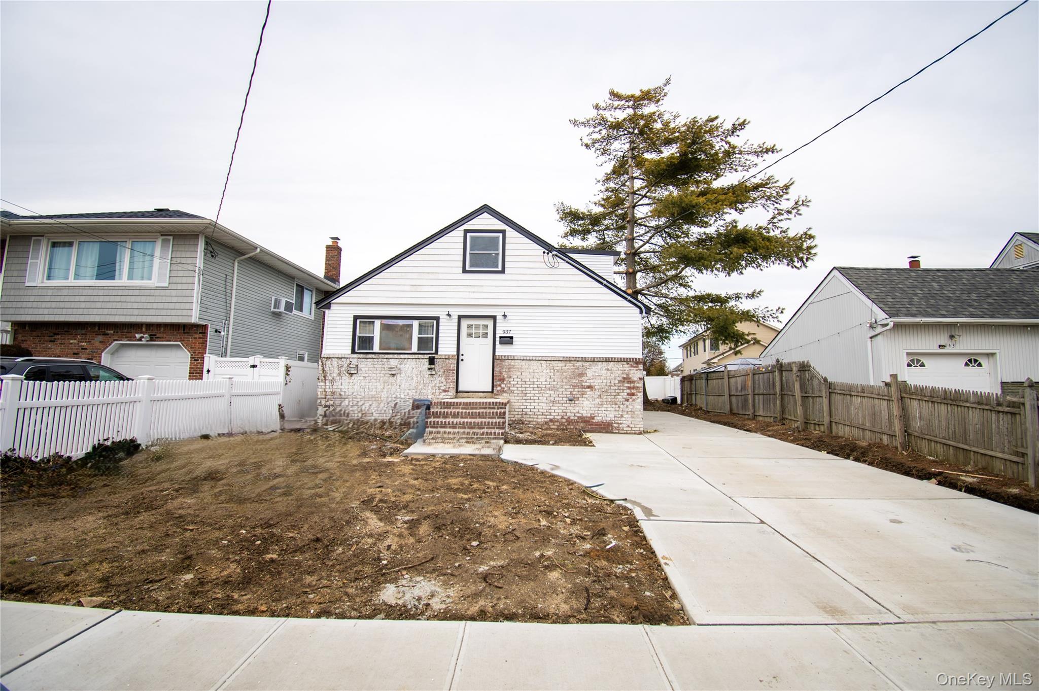 #1 photo, 937 Hastings Street, Baldwin , NY 11510