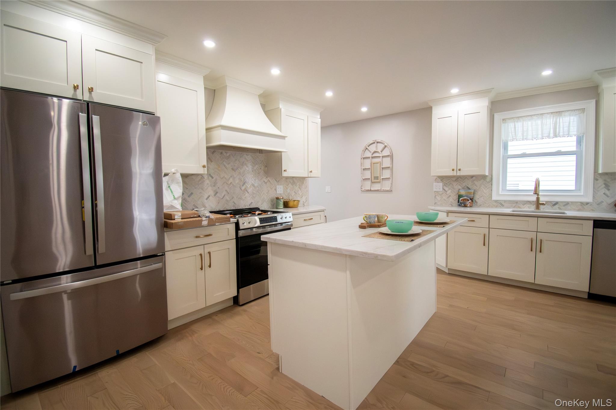 #10 photo, 937 Hastings Street, Baldwin , NY 11510