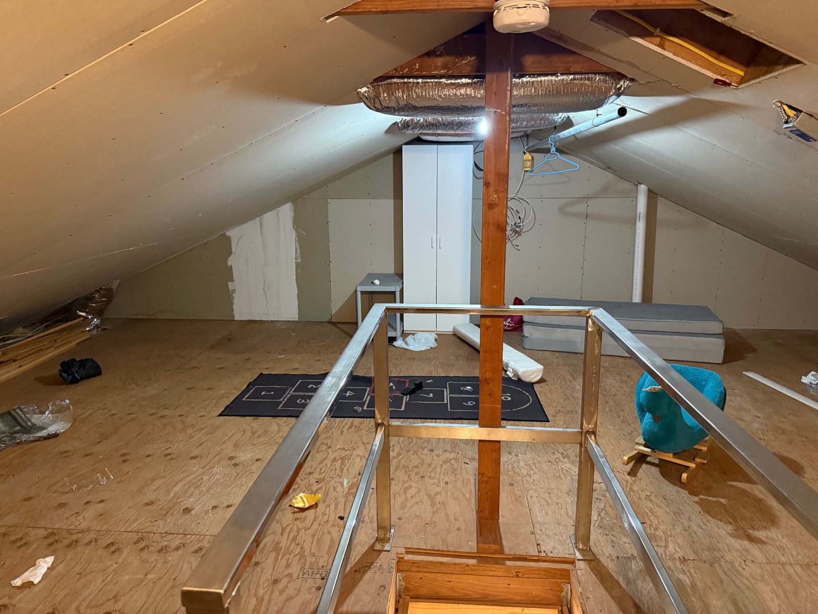 #28 photo, 284 Semton Blvd, Franklin Square , NY 11010