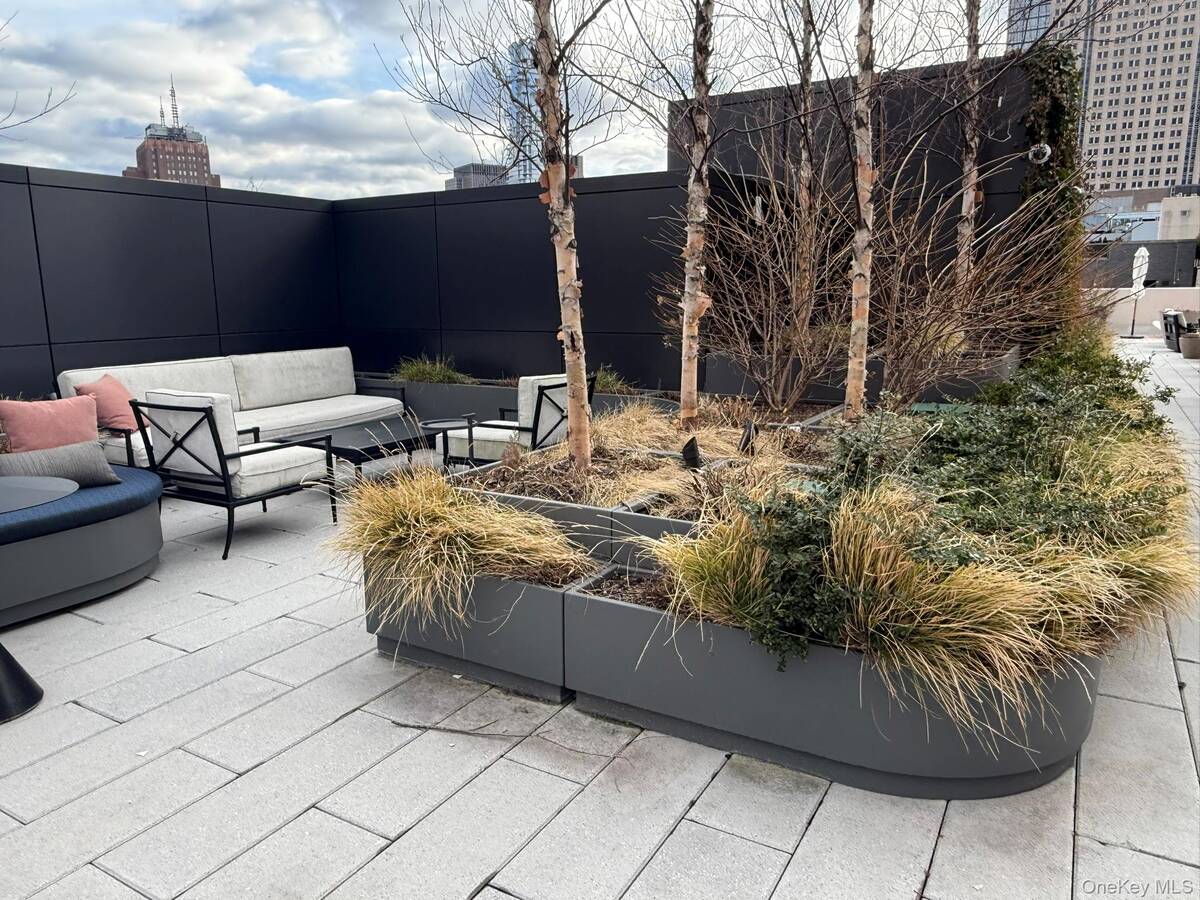 #18 photo, 450 Washington Street, #306, New York (Manhattan) , NY 10013