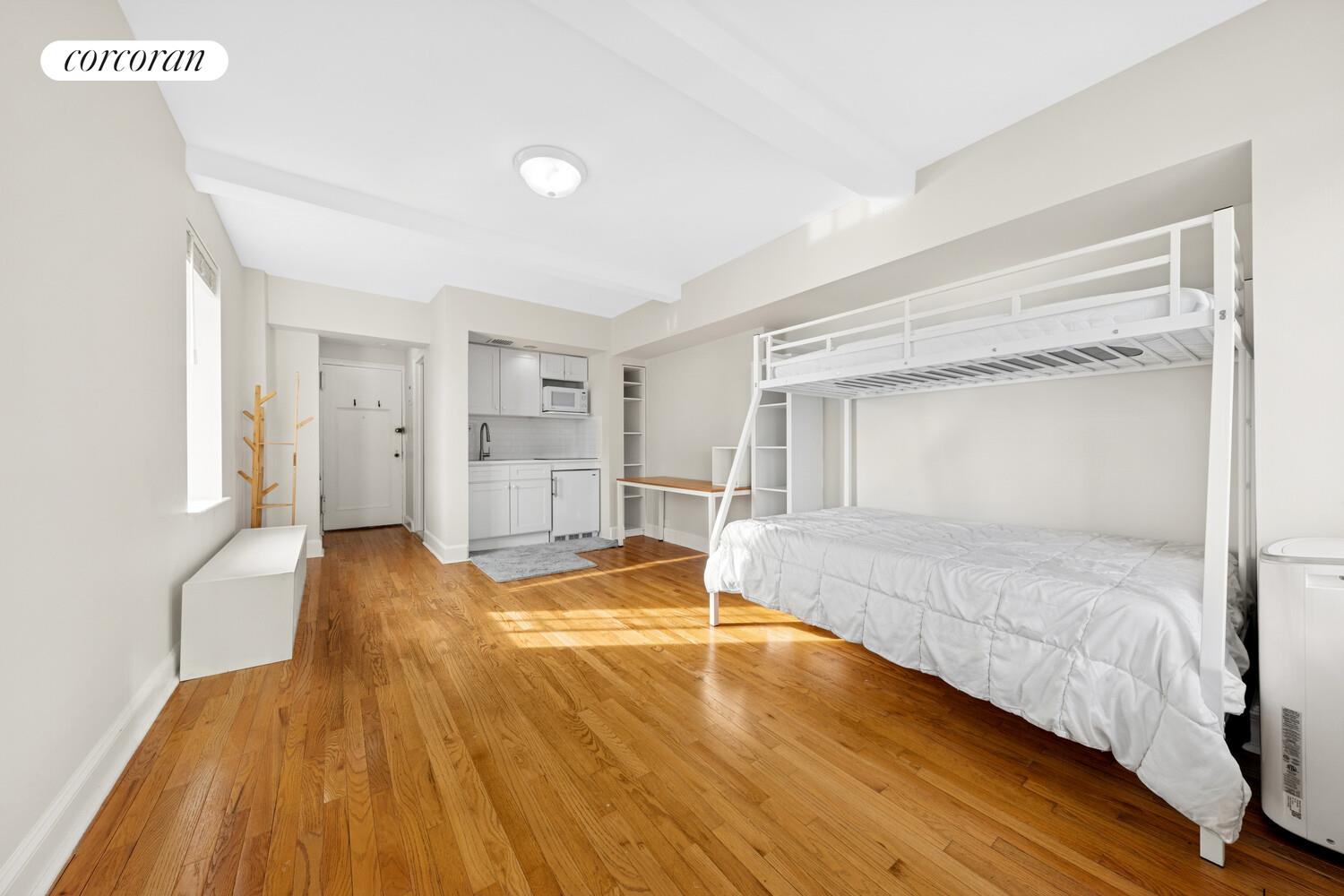 #2 photo, New York City, Turtle Bay , NY 10017