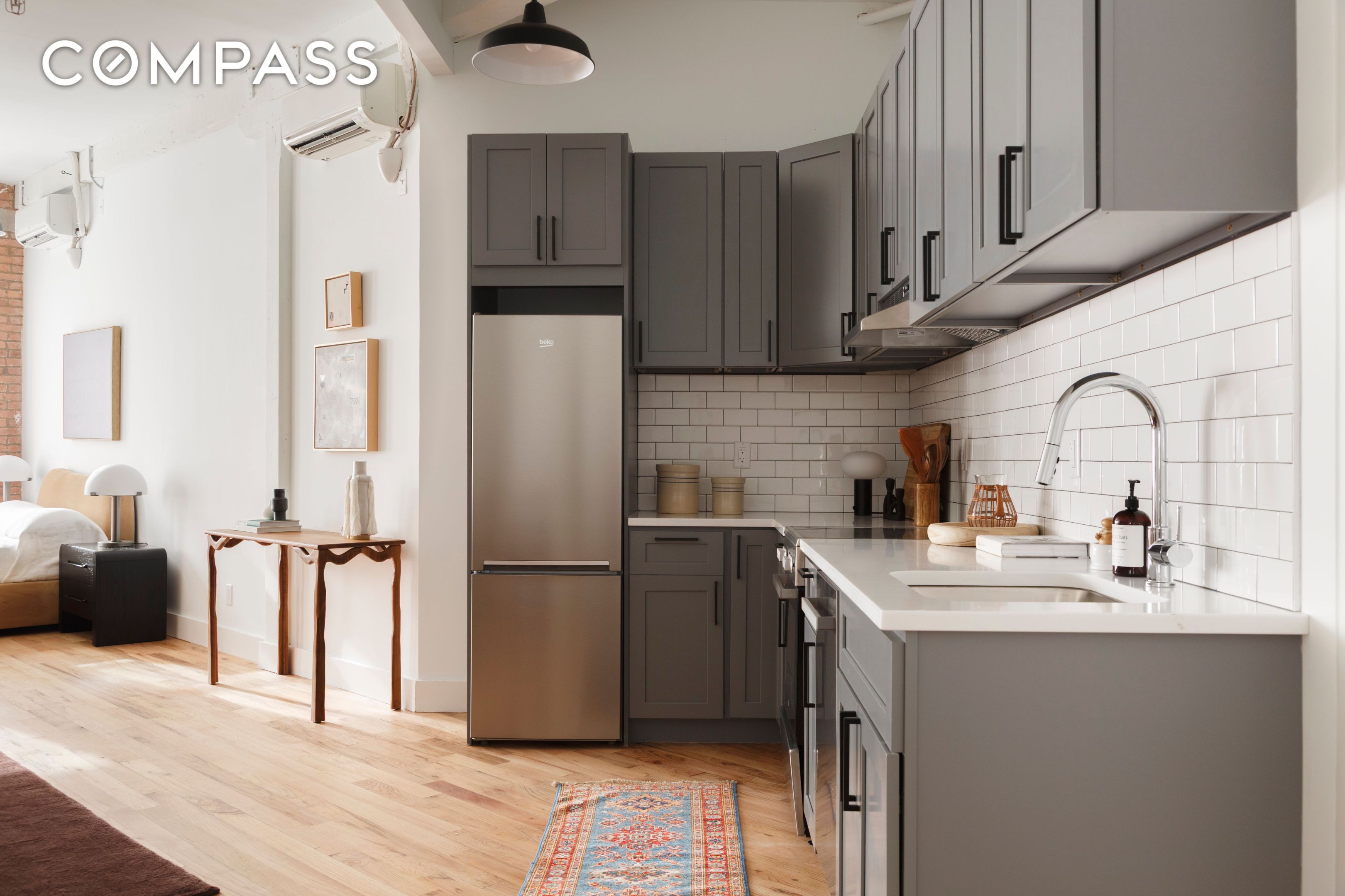 #10 photo, Brooklyn, Greenpoint , NY 11222