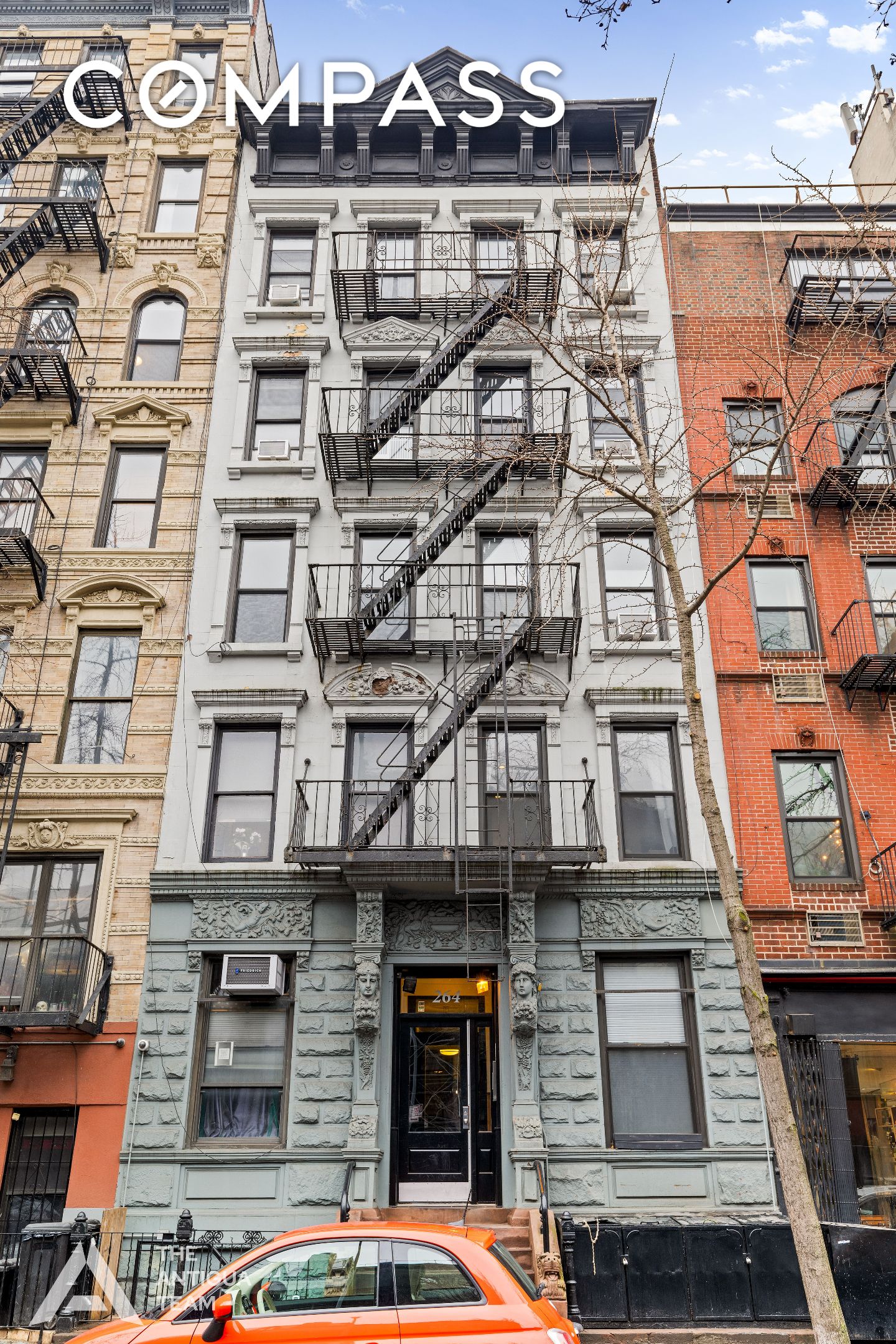 #7 photo, 264 W 22nd Street, Chelsea , NY 10011