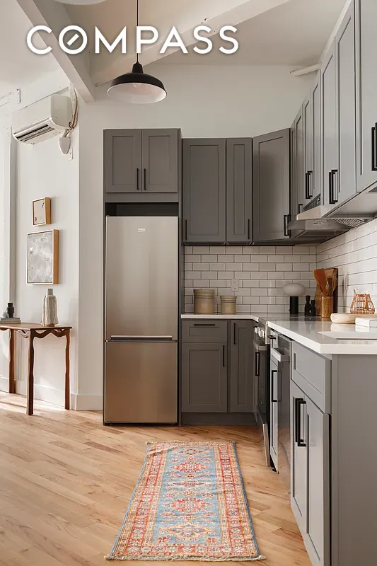 #8 photo, Brooklyn, Greenpoint , NY 11222