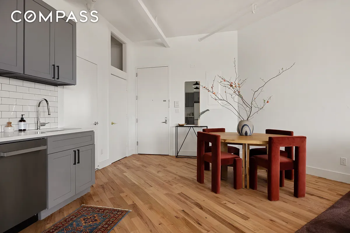 #9 photo, Brooklyn, Greenpoint , NY 11222