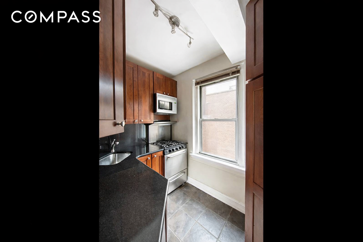 #8 photo, Brooklyn, Brooklyn Heights , NY 11201