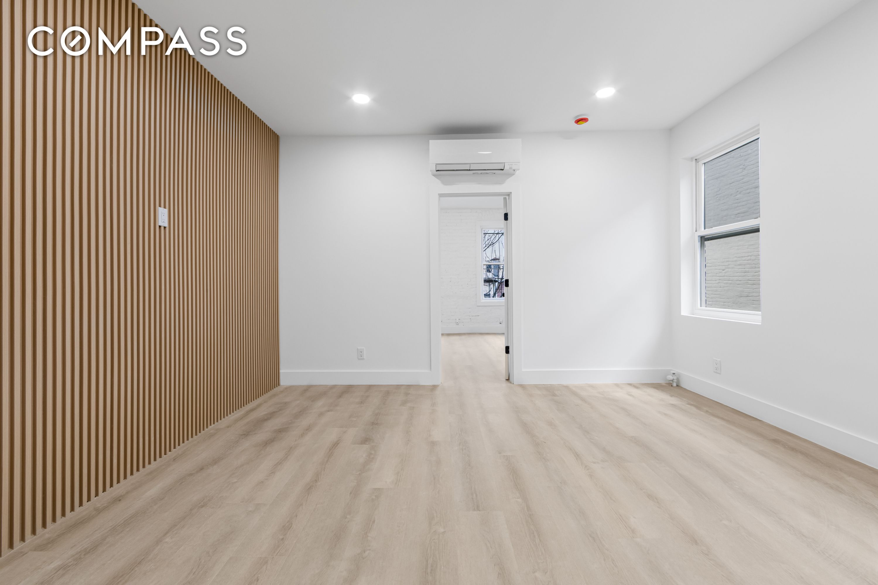 #5 photo, Astoria, Astoria , NY 11105