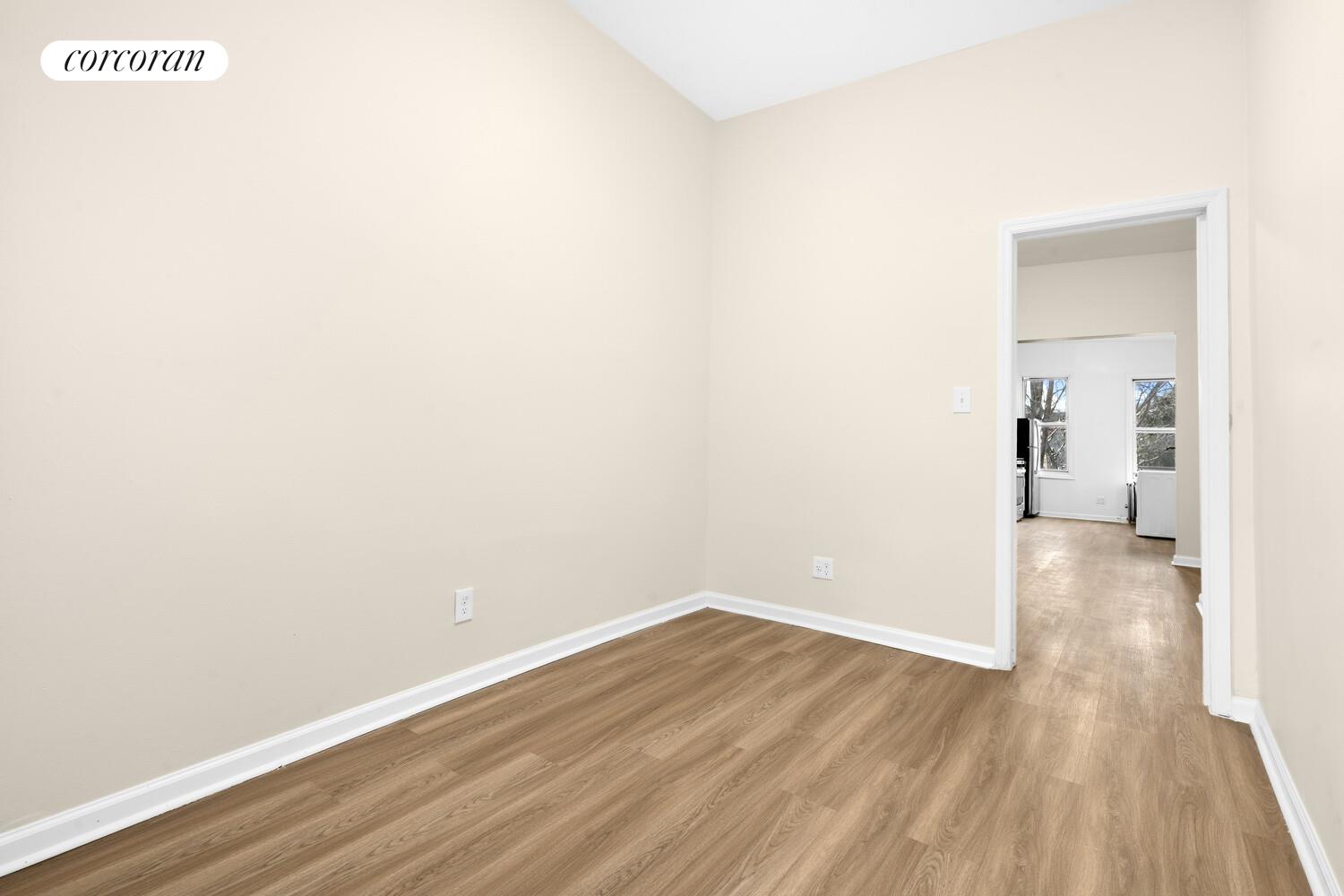 #6 photo, Brooklyn, Bushwick , NY 11237