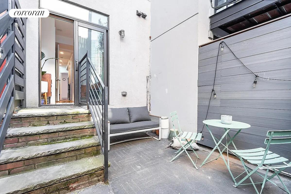 #1 photo, Brooklyn, Greenpoint , NY 11222