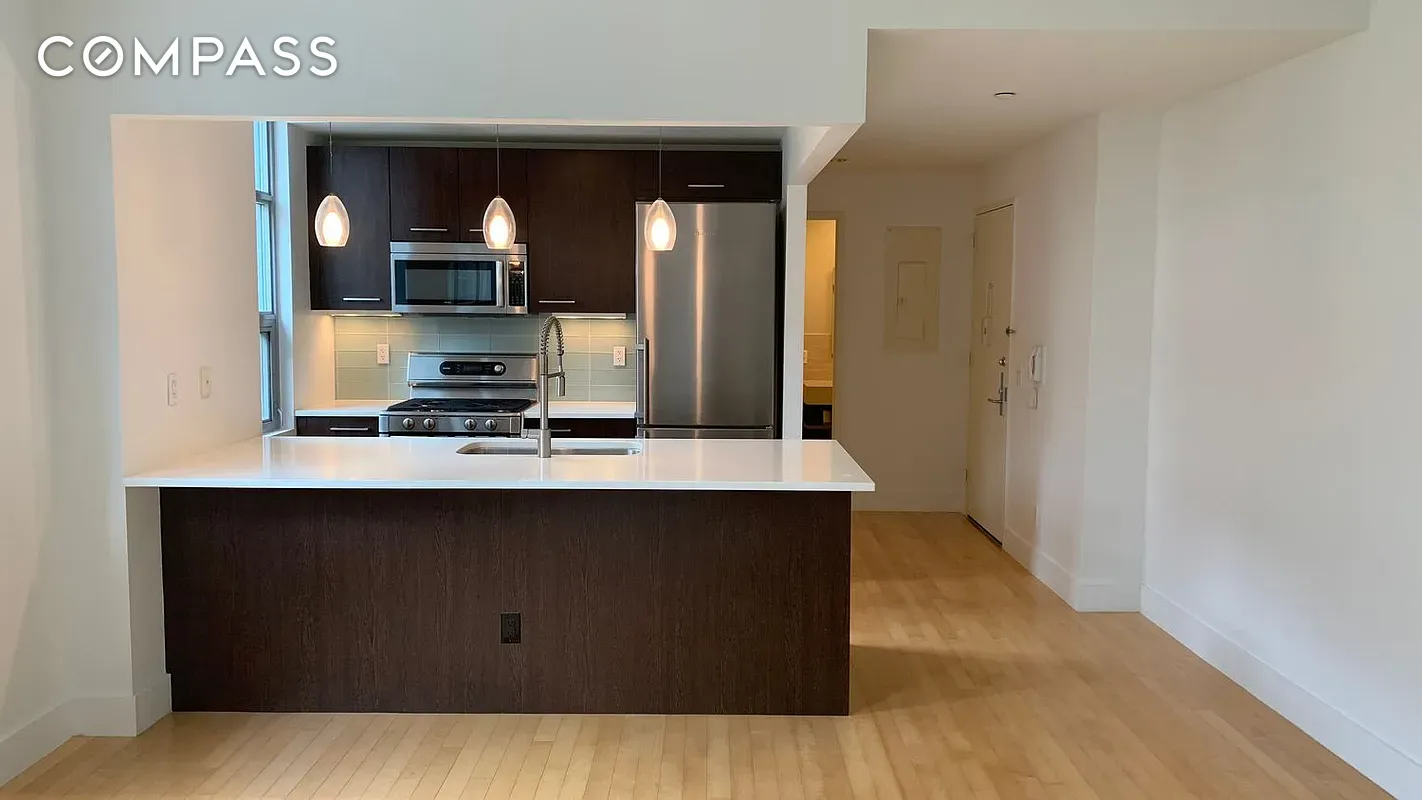 #3 photo, Long Island City, Long Island City , NY 11101