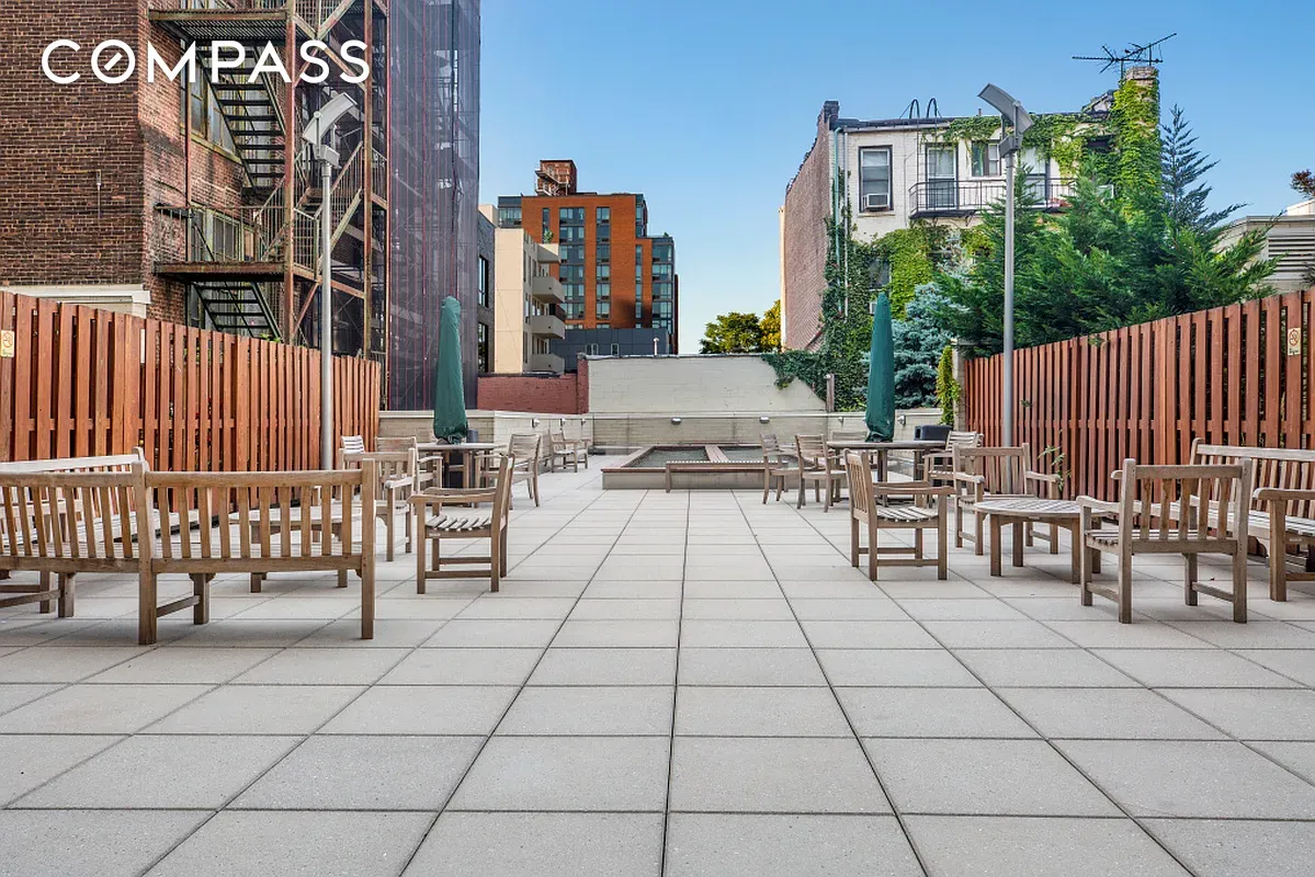 #8 photo, Long Island City, Long Island City , NY 11101