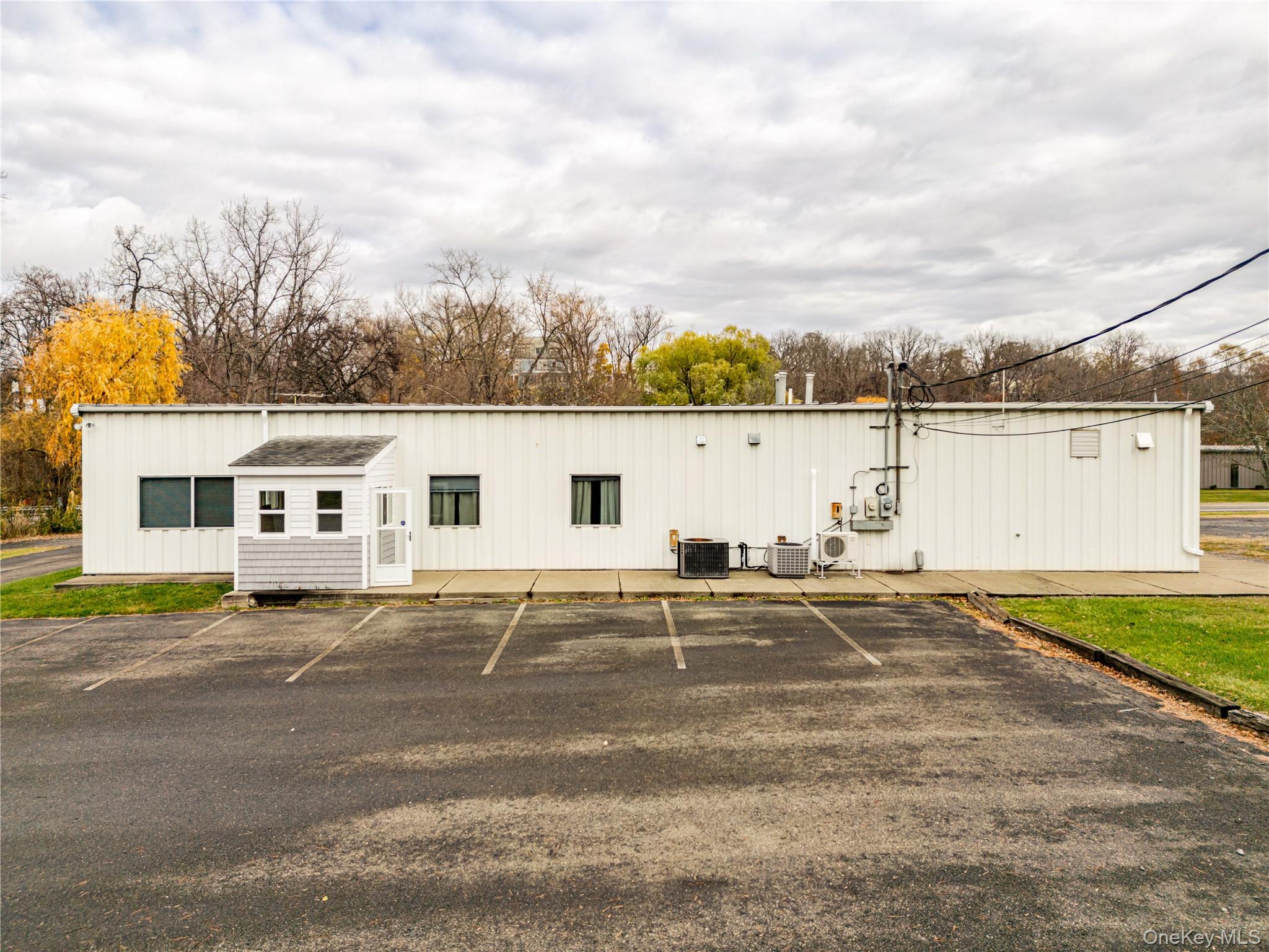 #16 photo, 309 Power Avenue, Hudson , NY 12534