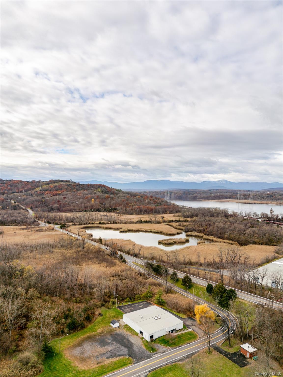 #17 photo, 309 Power Avenue, Hudson , NY 12534