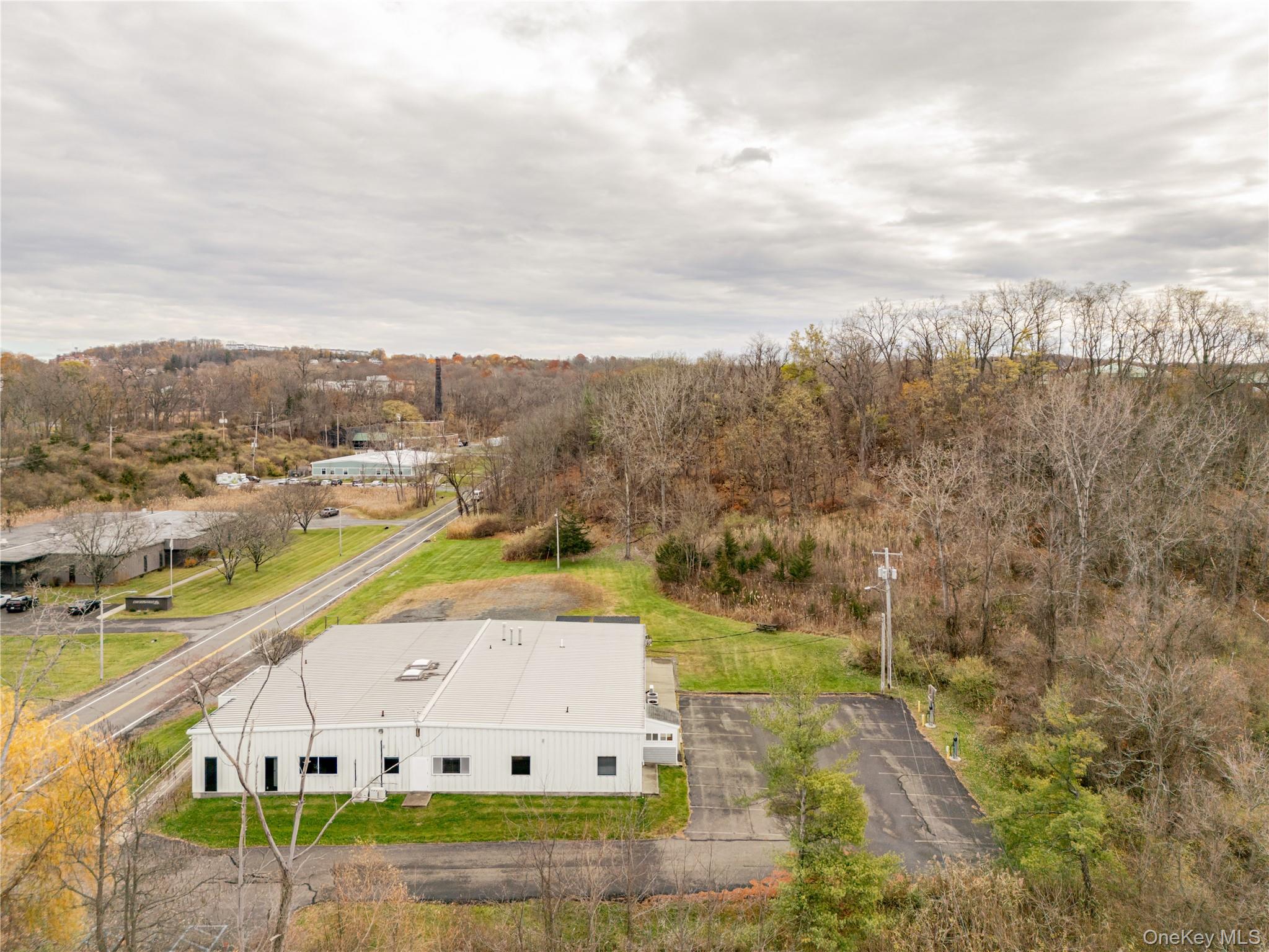 #4 photo, 309 Power Avenue, Hudson , NY 12534