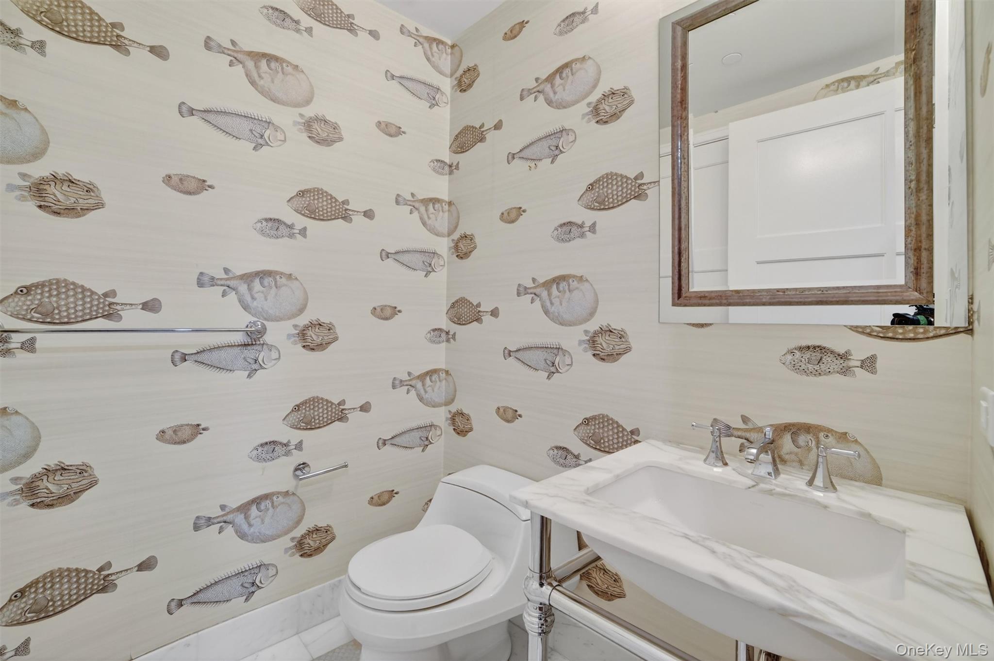 #3 photo, 5 Renaissance Square, White Plains , NY 10601