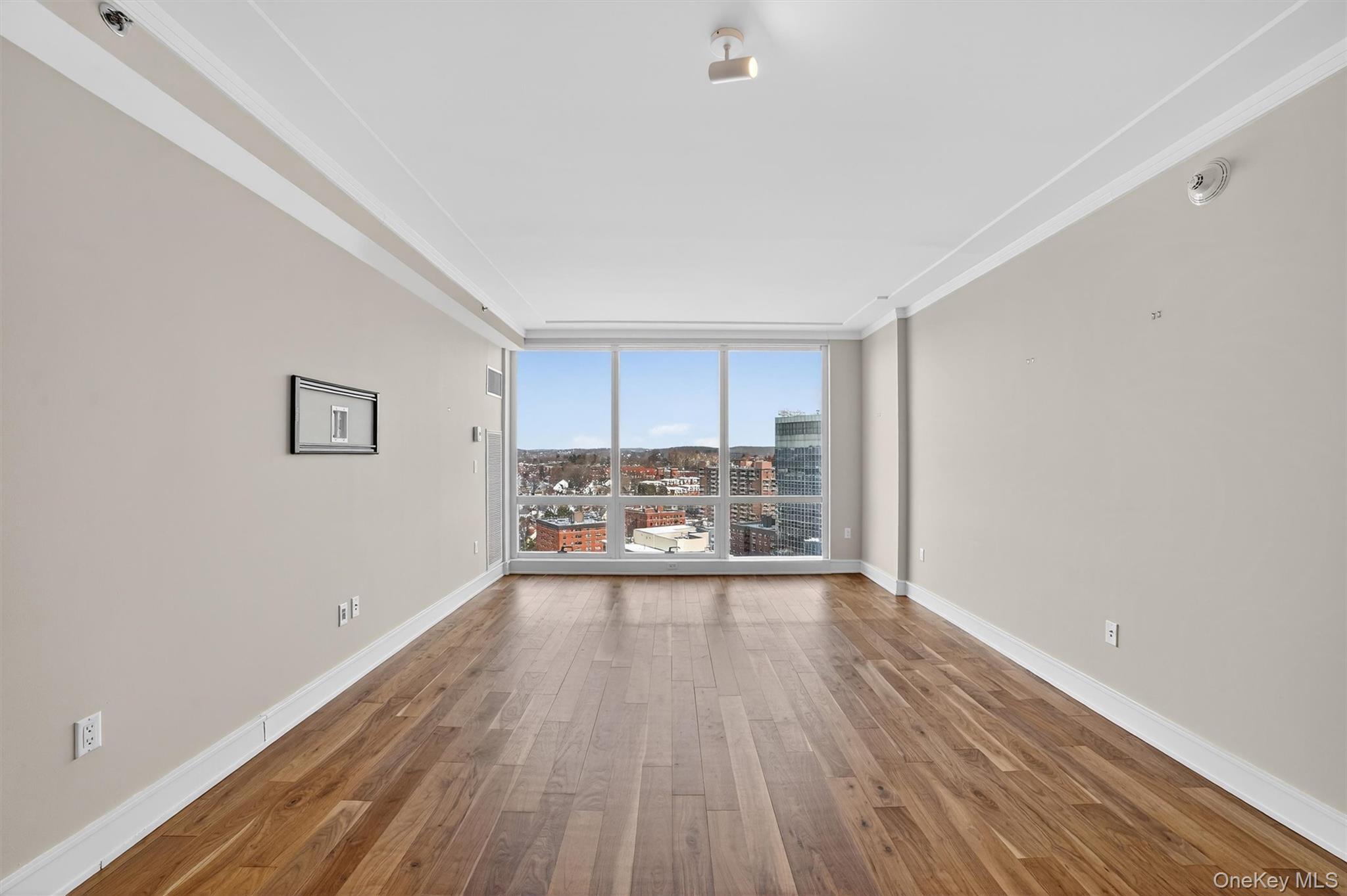 #9 photo, 5 Renaissance Square, White Plains , NY 10601