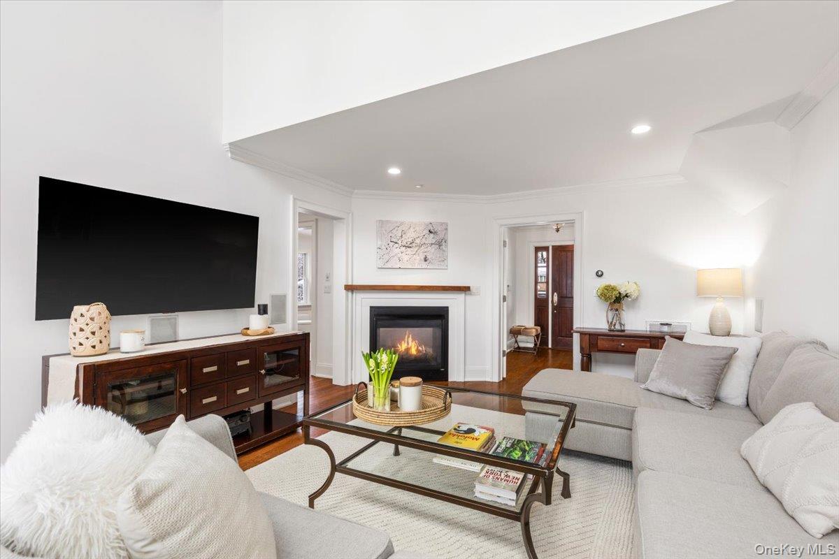 #18 photo, 14 Eagles Bluff, Rye Brook , NY 10573