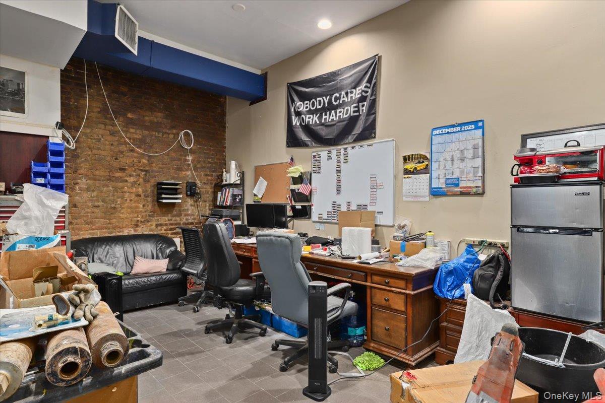 #6 photo, 296 City Island Avenue, Bronx , NY 10464