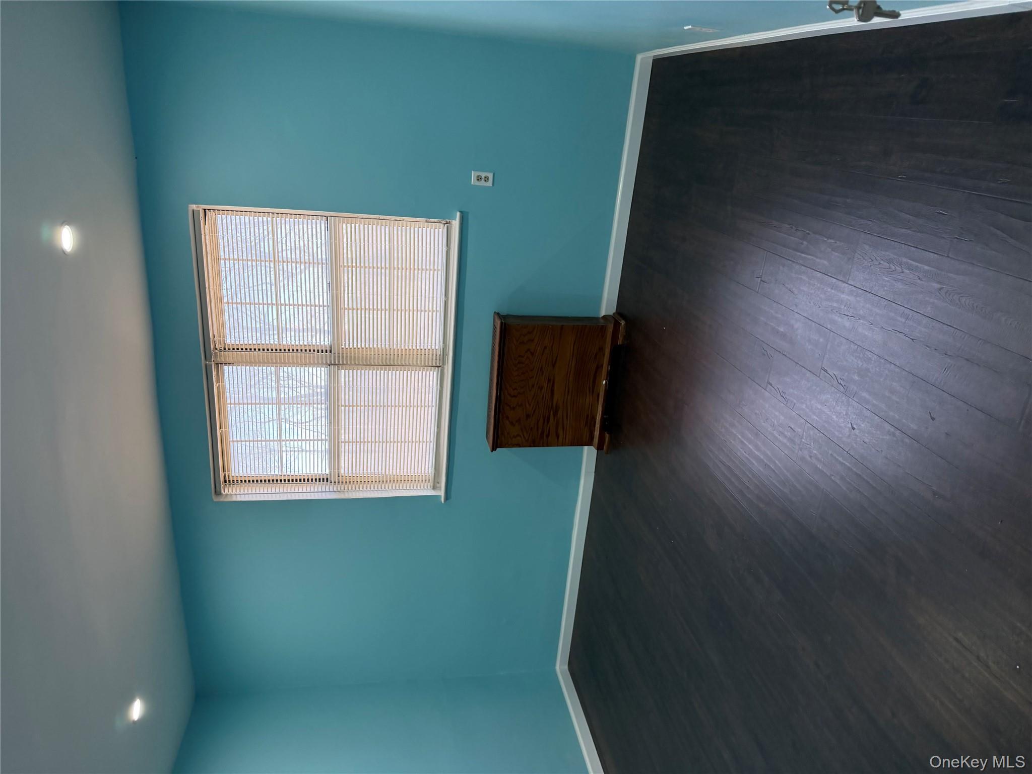 #5 photo, 78-13 Park Drive E, Flushing , NY 11367