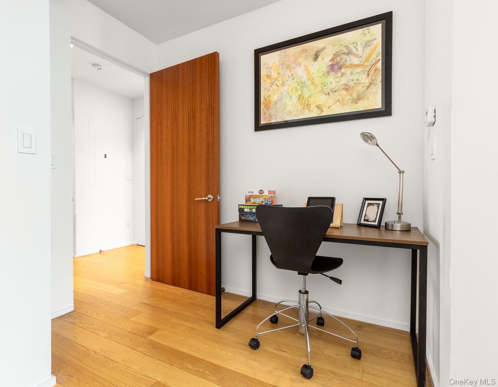 #7 photo, 265 W 122nd Street, New York (Manhattan) , NY 10027