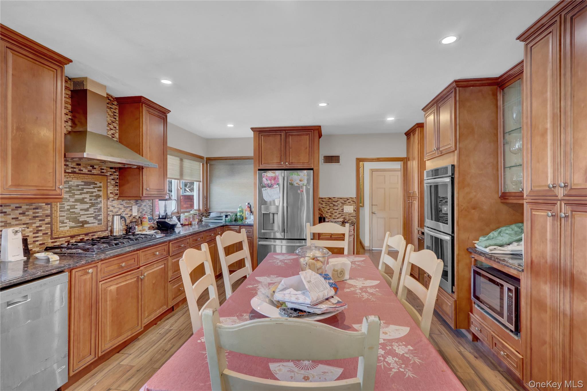 #13 photo, 140 Long Drive, Hempstead , NY 11550