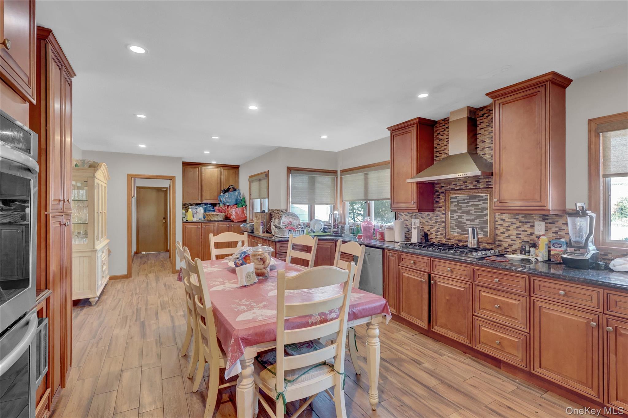 #14 photo, 140 Long Drive, Hempstead , NY 11550