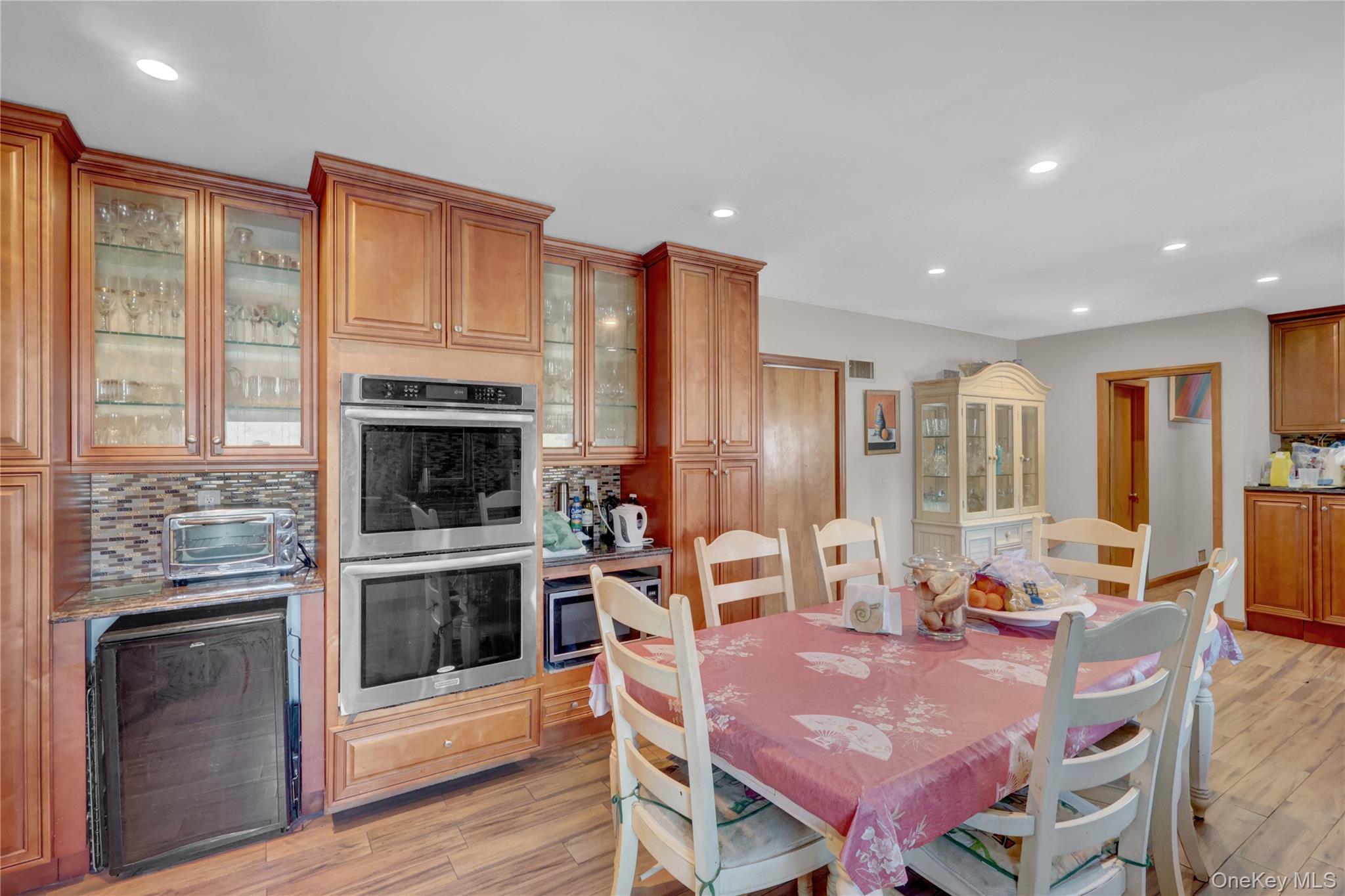 #15 photo, 140 Long Drive, Hempstead , NY 11550