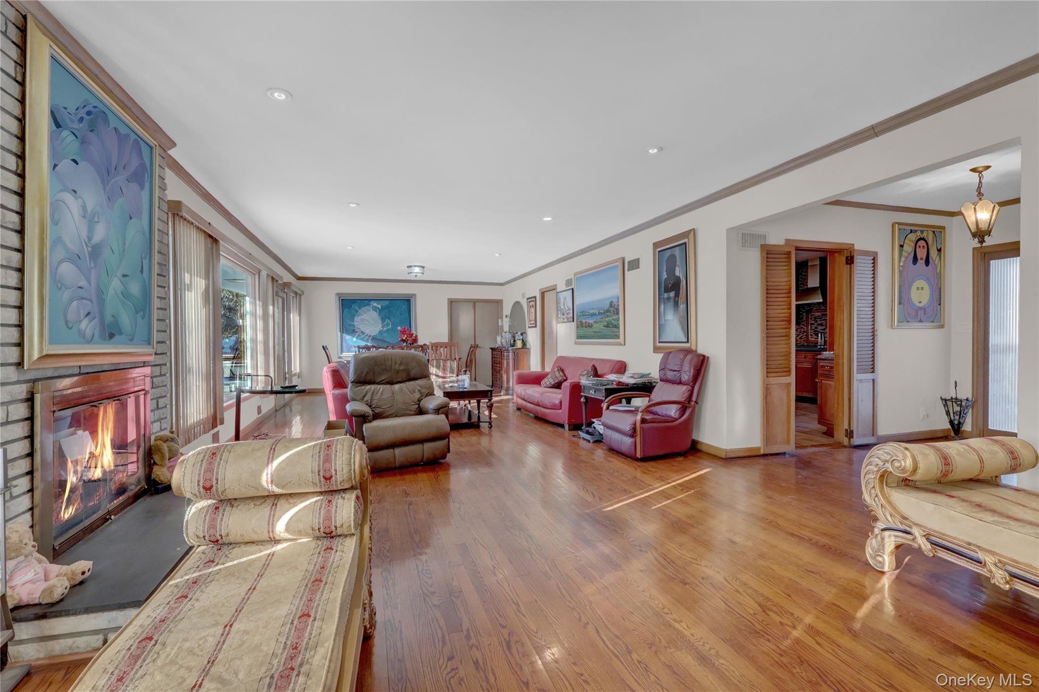 #6 photo, 140 Long Drive, Hempstead , NY 11550