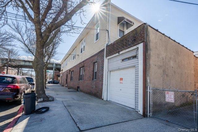 #7 photo, 90-19 Liberty Avenue, Ozone Park , NY 11417