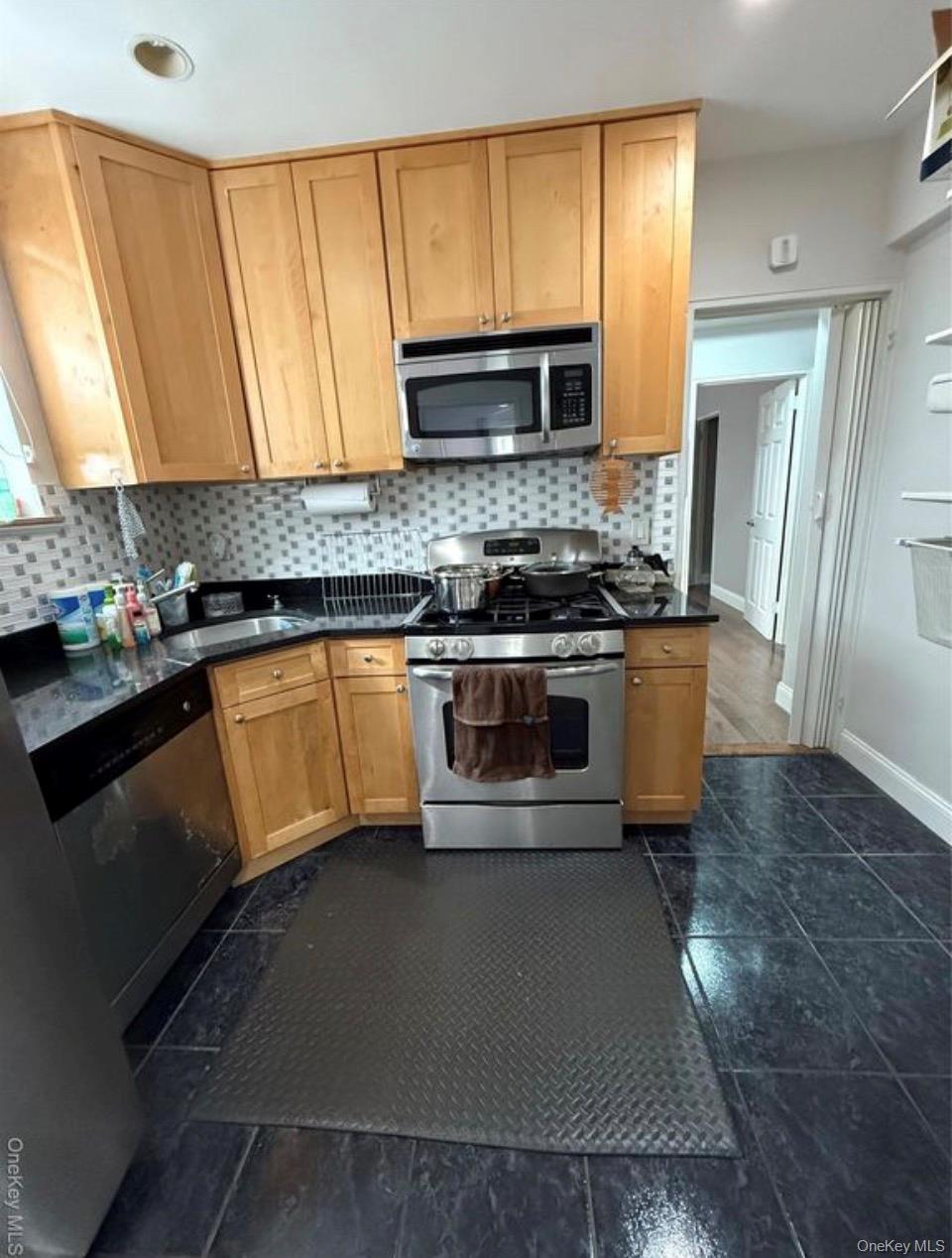 #7 photo, 110-20 71st Avenue, Forest Hills , NY 11375